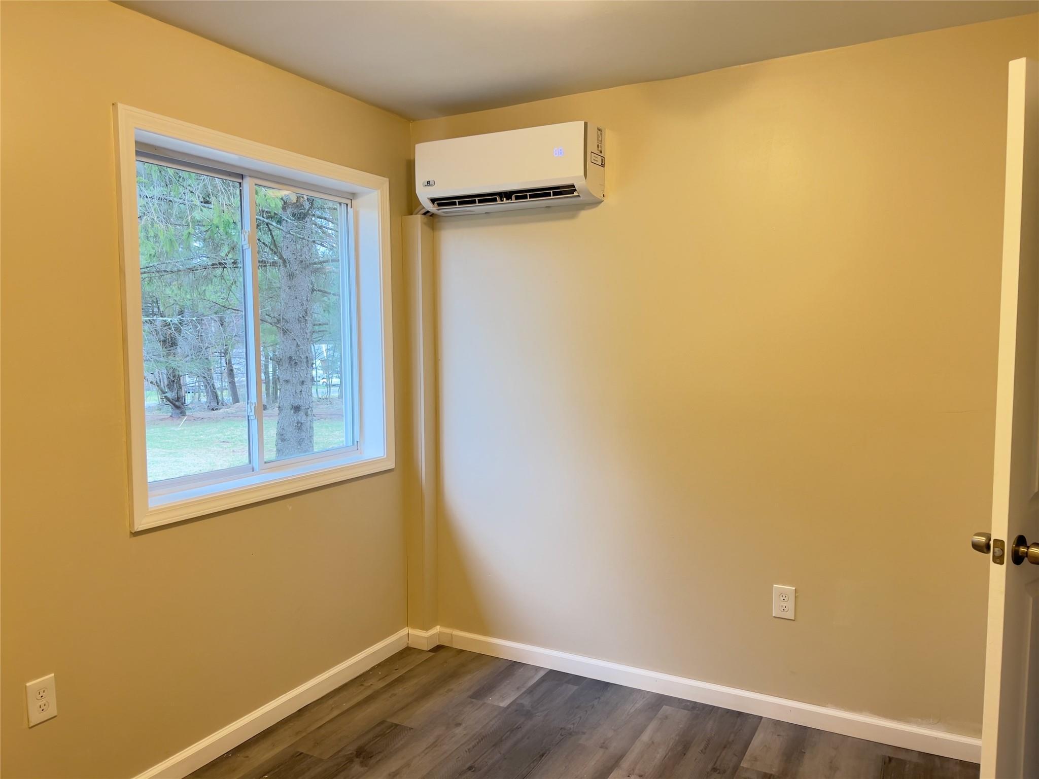 Single Family Pinewood  Sullivan County, NY 12726, MLS-872549-14