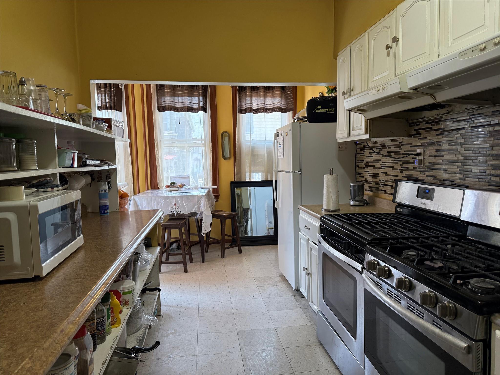 Single Family 92 St  Queens, NY 11372, MLS-872567-3