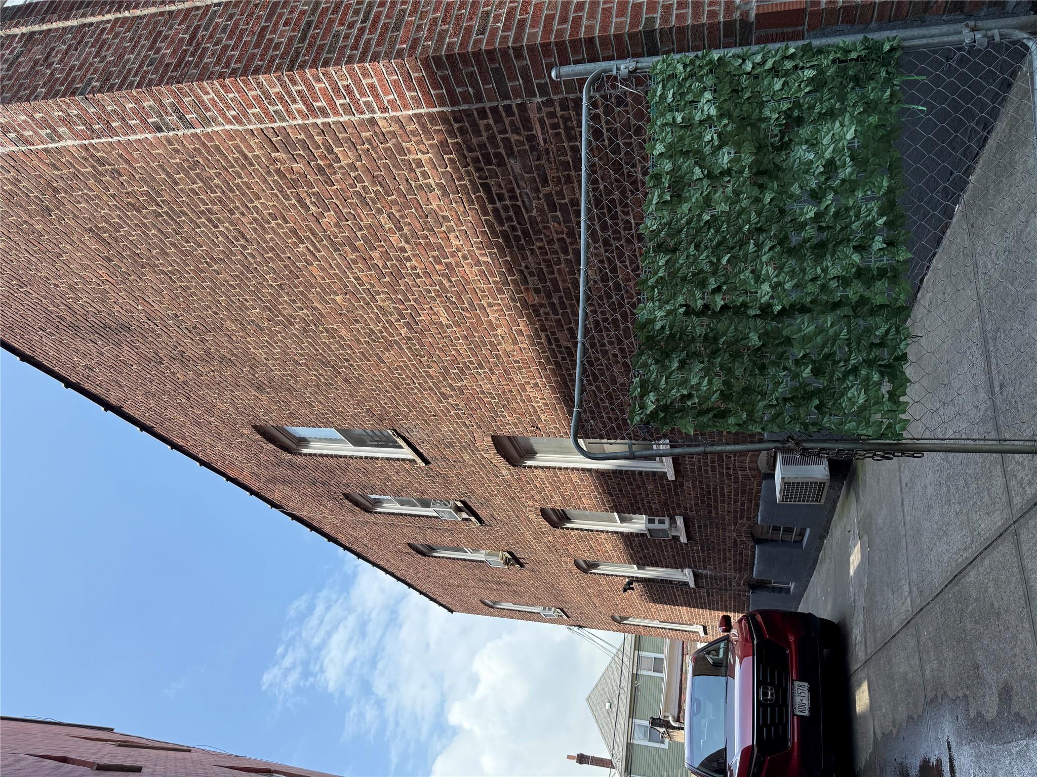 Single Family 92 St  Queens, NY 11372, MLS-872567-9