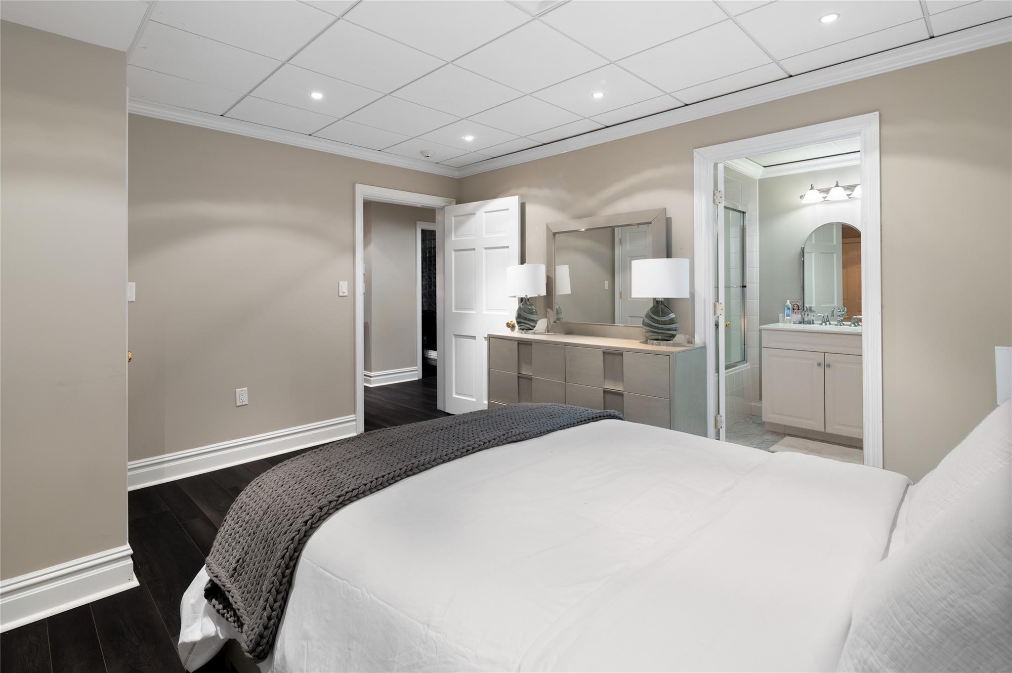 Single Family Great Hill Farms Westchester County, NY 10506, MLS-872591-31