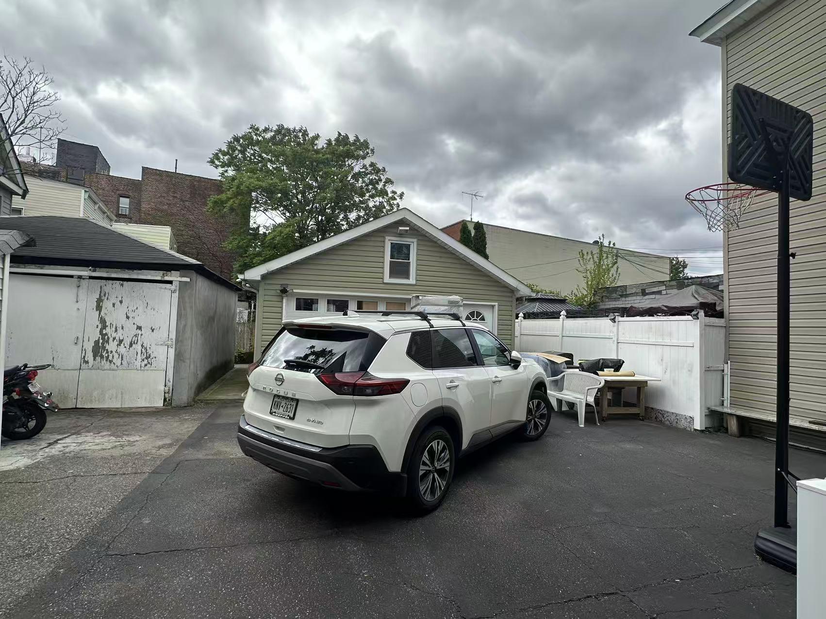 Single Family 35th  Queens, NY 11368, MLS-872599-9