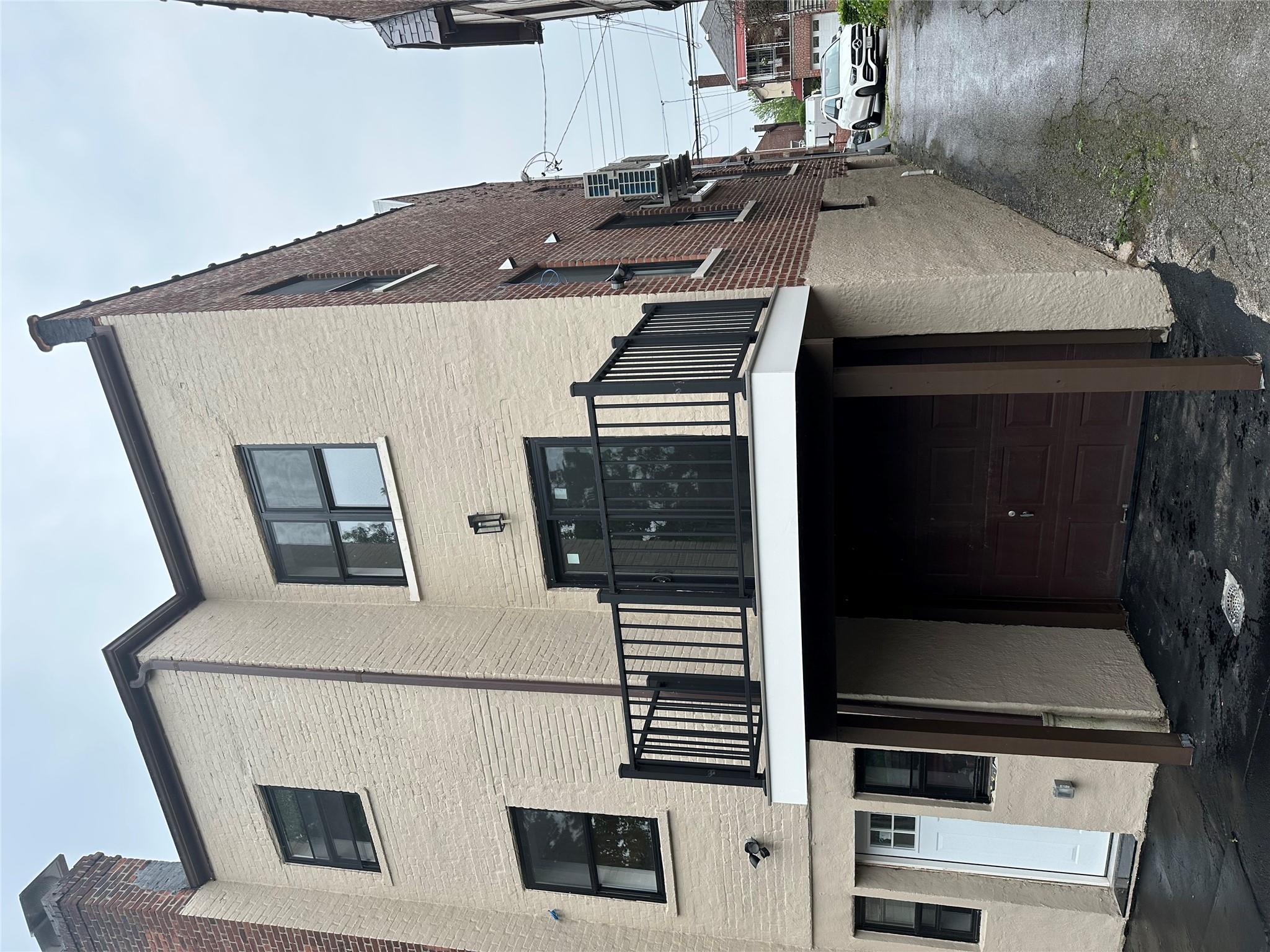 Single Family Tenbroeck Ave  Bronx, NY 10461, MLS-872608-34