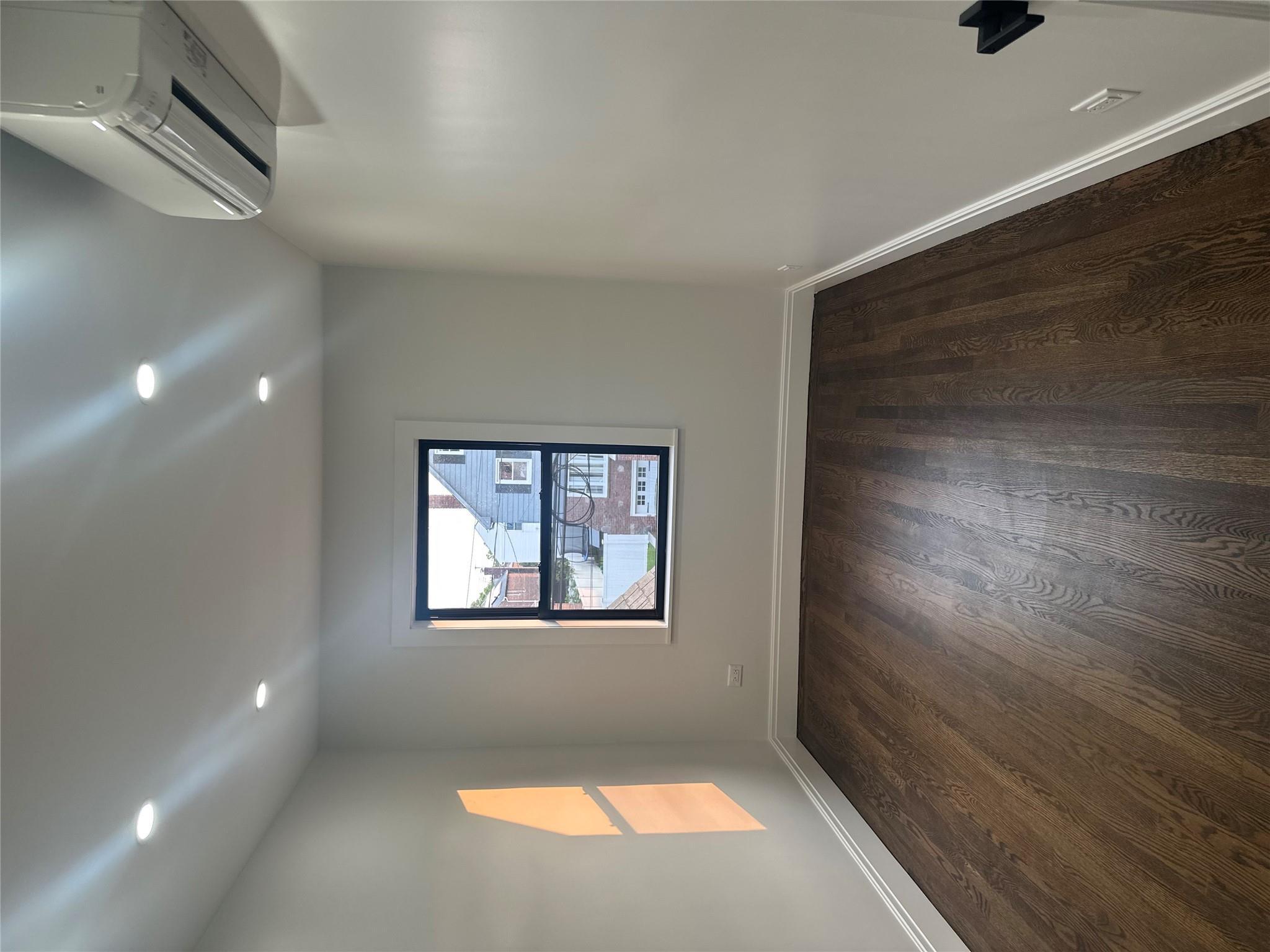 Single Family Tenbroeck Ave  Bronx, NY 10461, MLS-872608-5