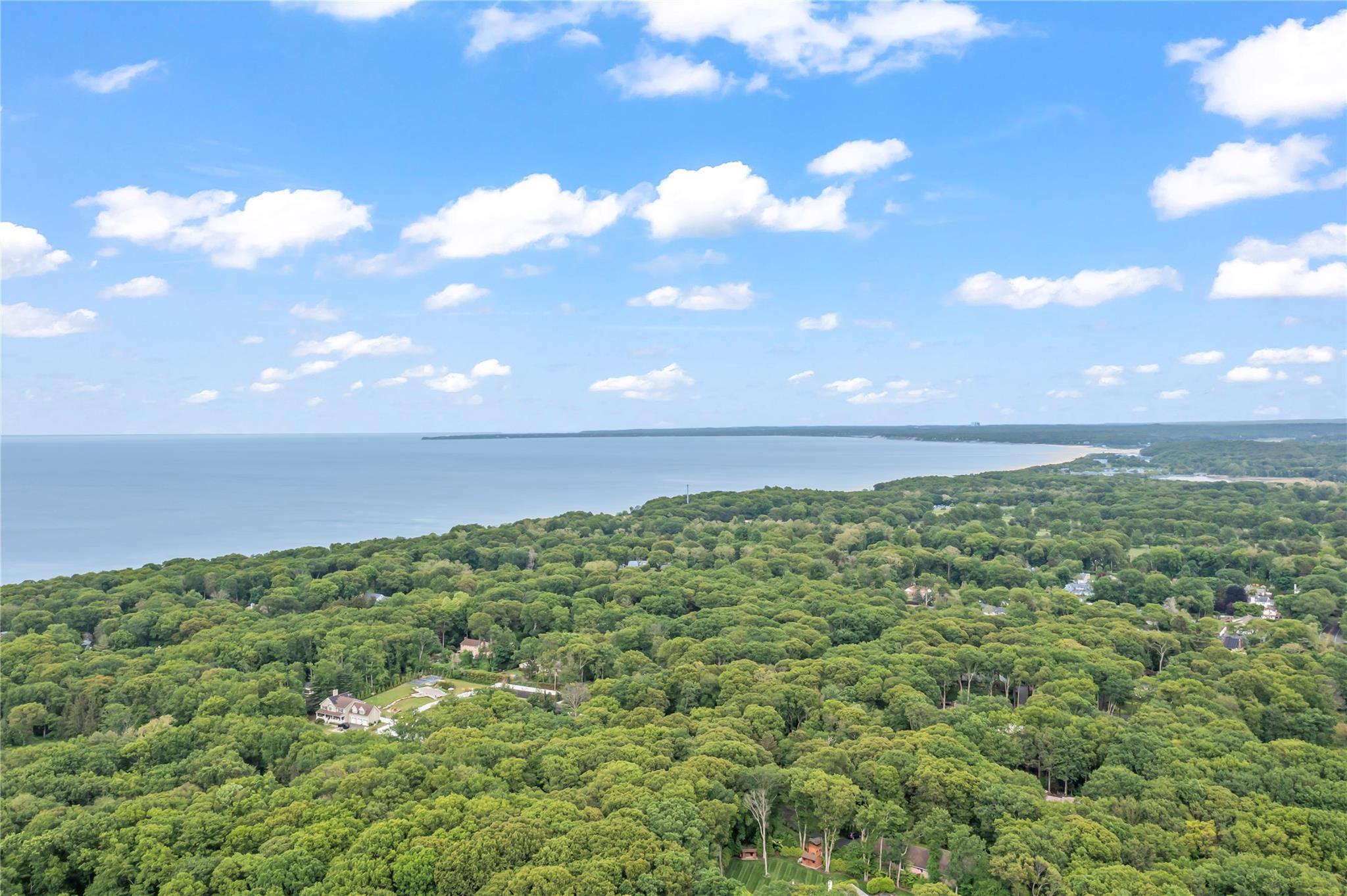 Single Family Oakmere  Suffolk County, NY 11768, MLS-872613-40