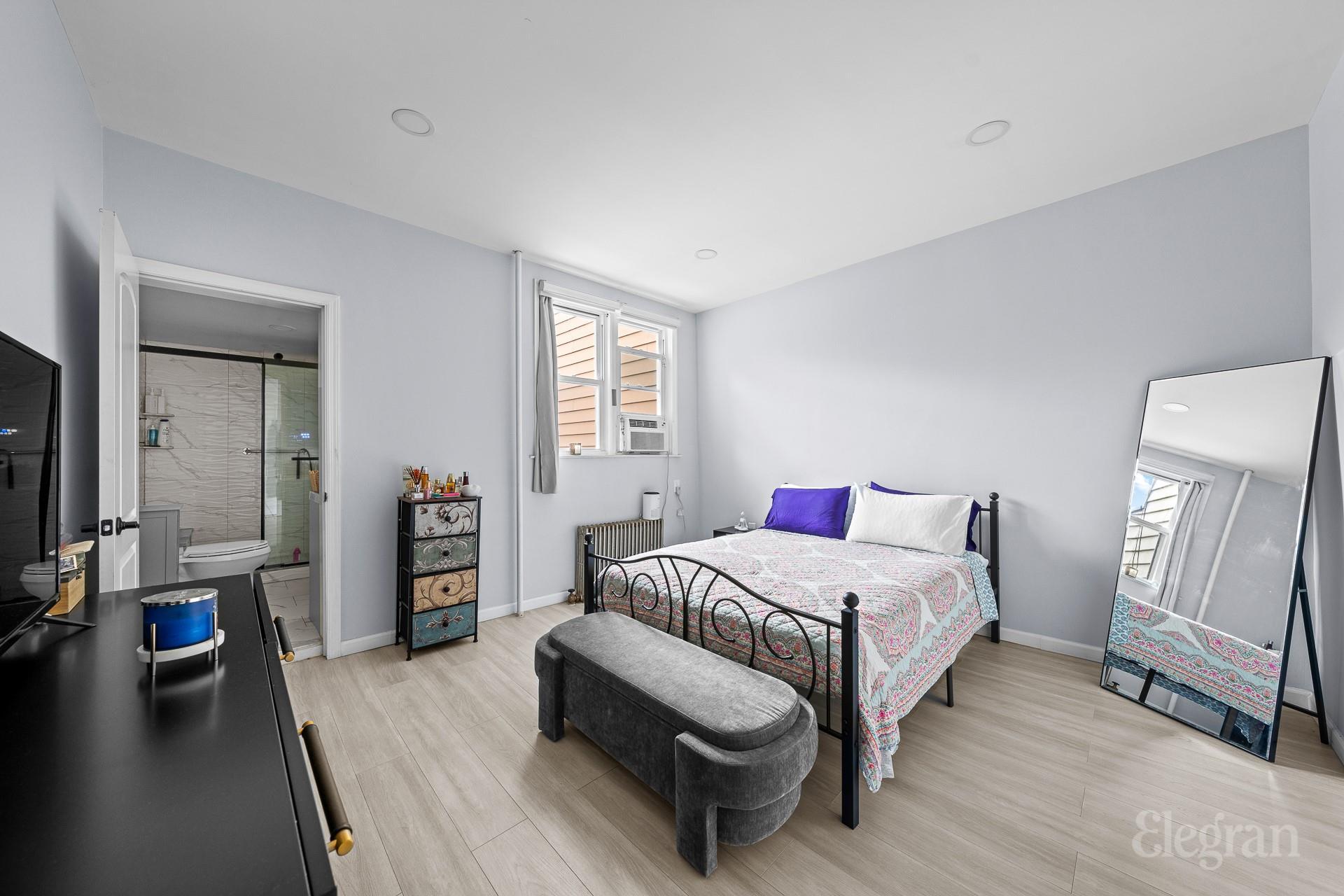 Single Family 54th  Queens, NY 11378, MLS-872614-5