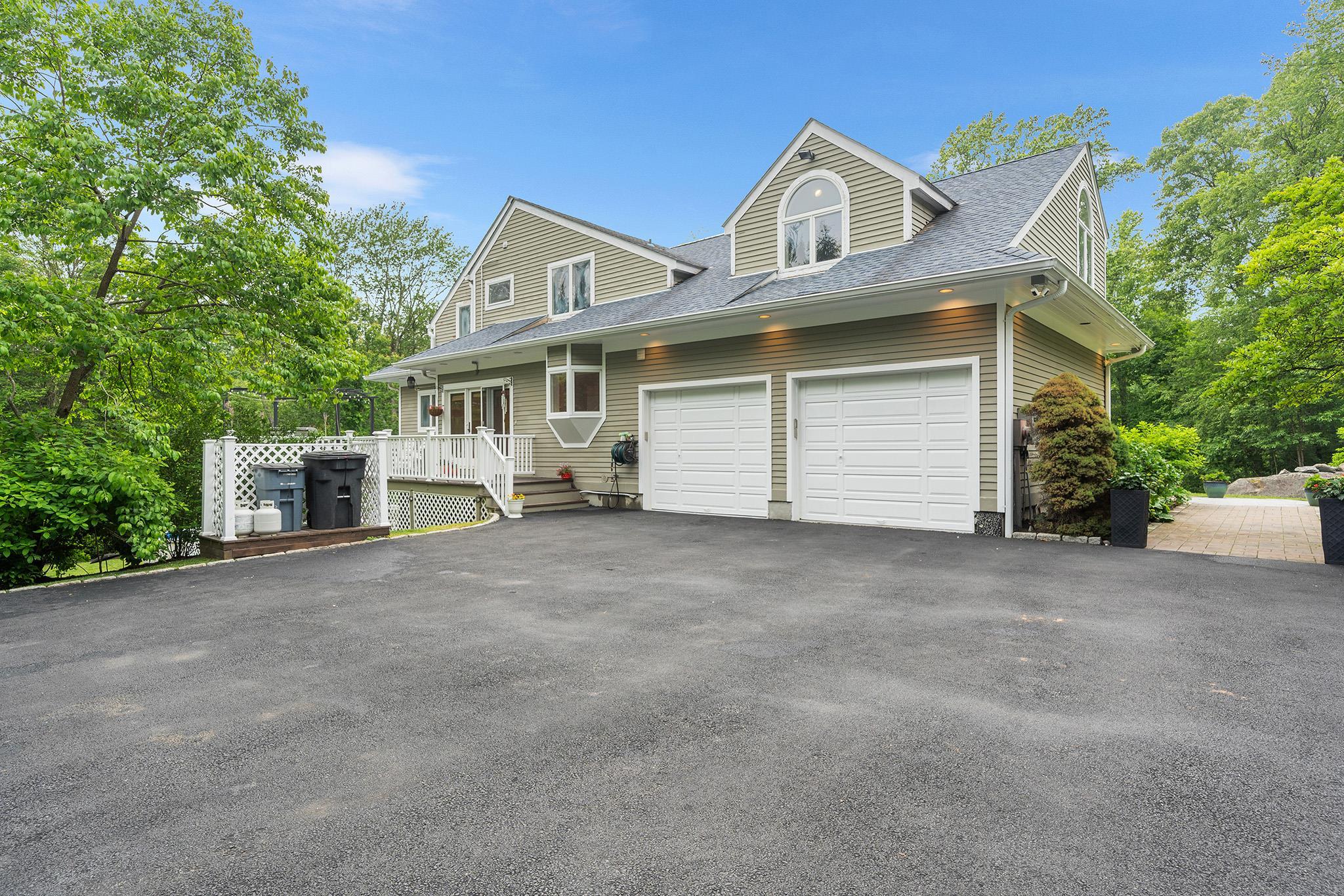Single Family Mcdonald  Westchester County, NY 10562, MLS-872665-4