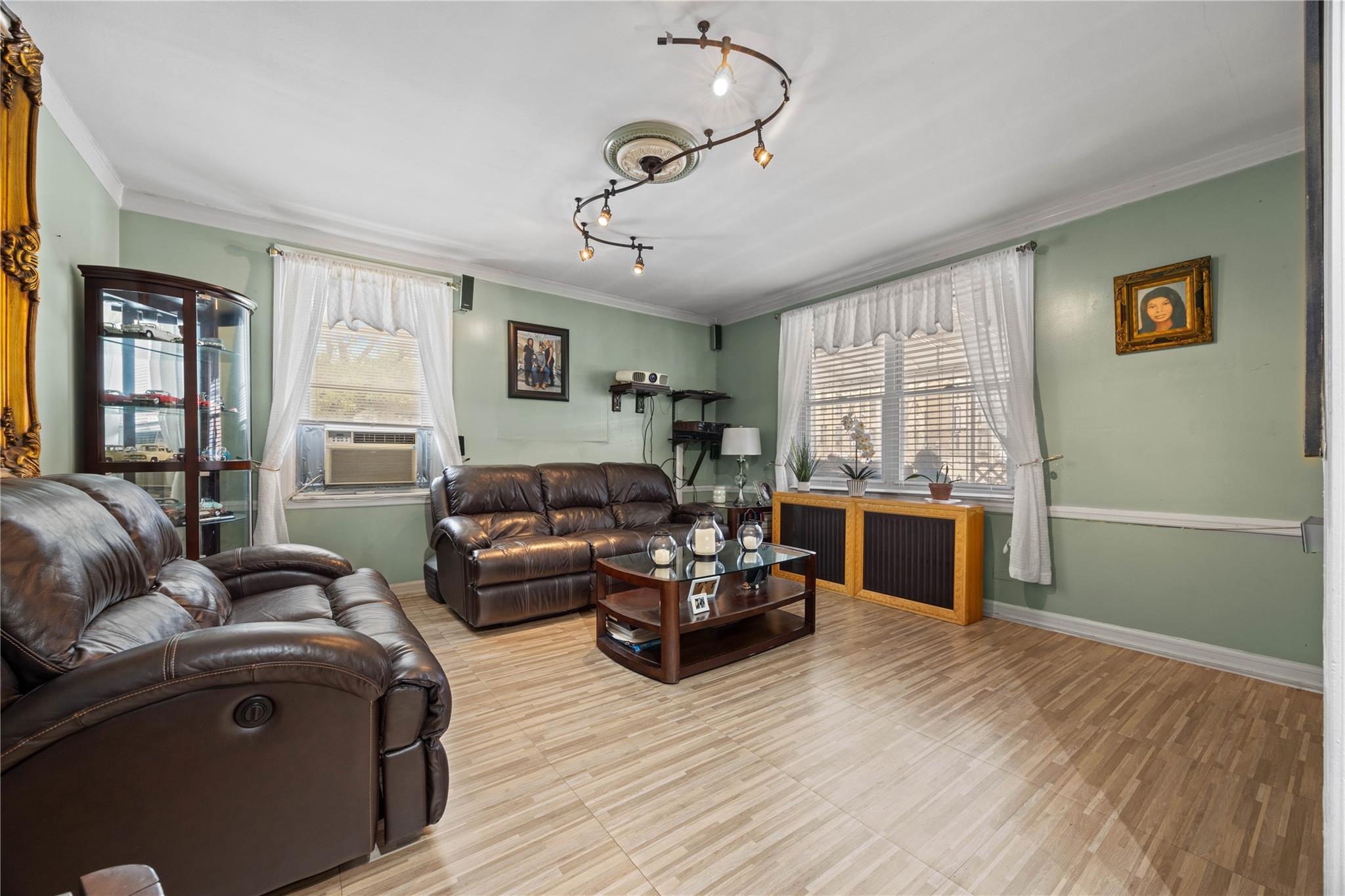 Single Family Noble  Bronx, NY 10472, MLS-872668-20