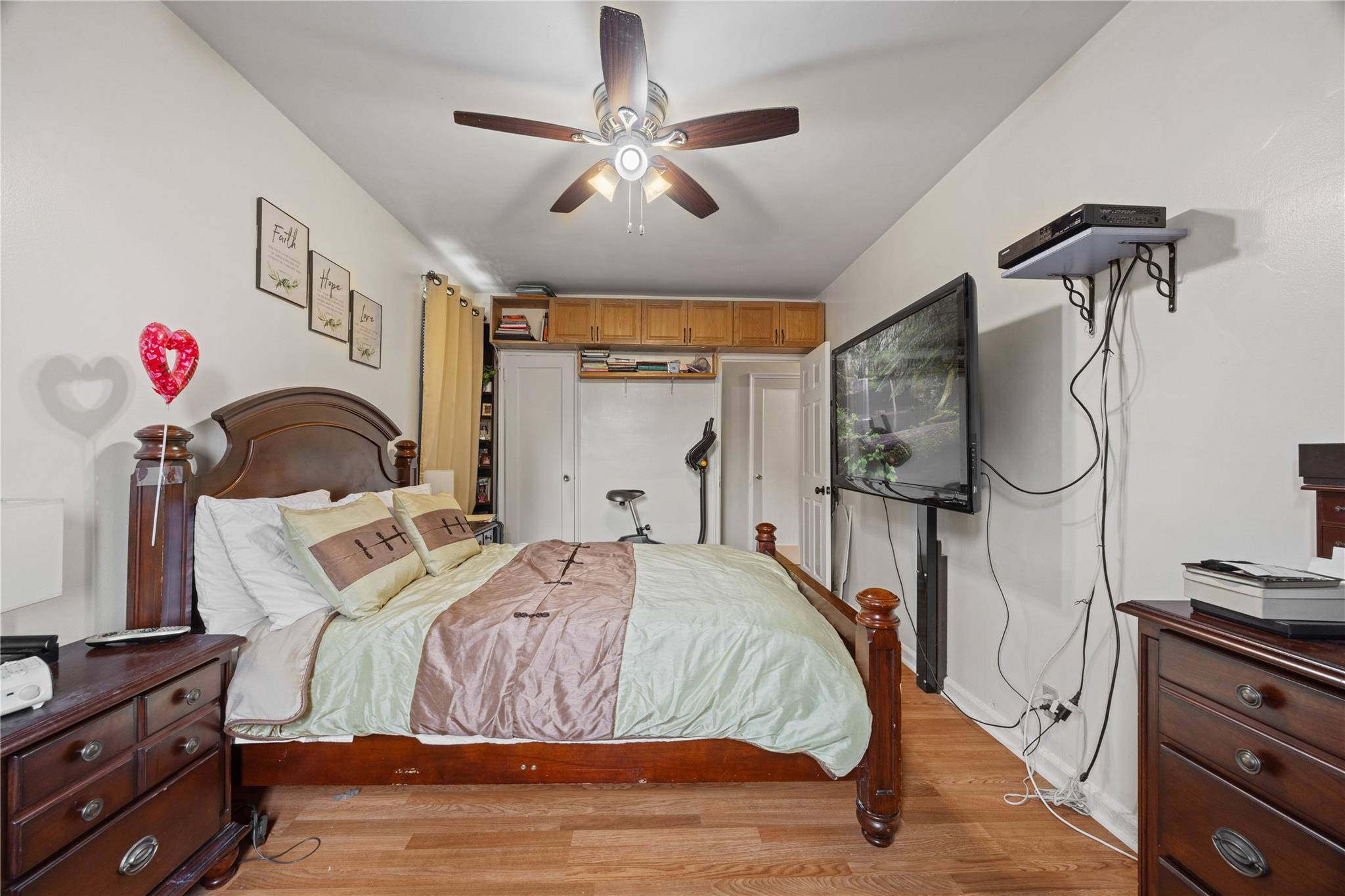 Single Family Noble  Bronx, NY 10472, MLS-872668-31