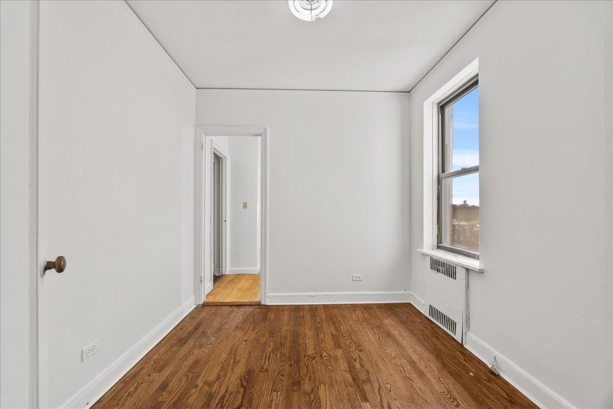 Coop Queens Blvd  Queens, NY 11374, MLS-872670-10