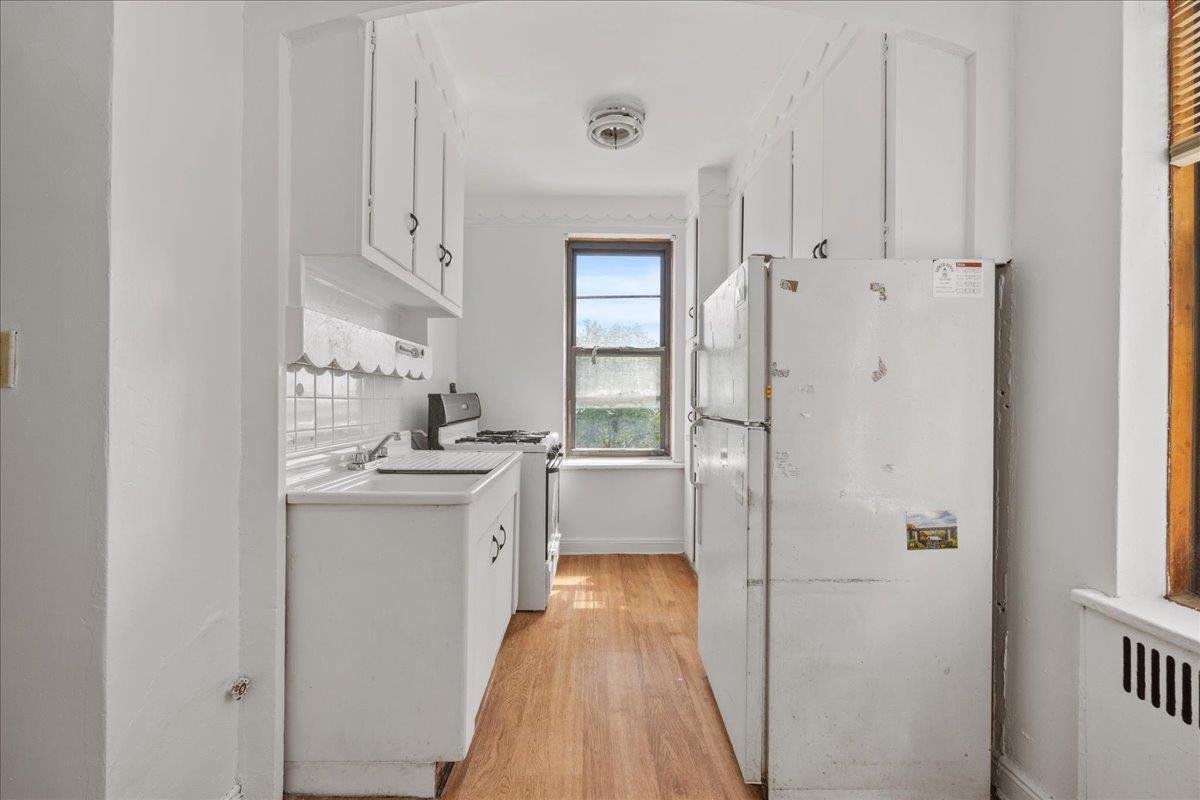 Coop Queens Blvd  Queens, NY 11374, MLS-872670-20