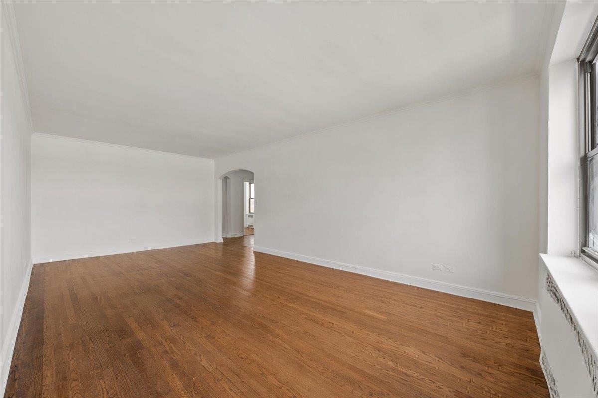 Coop Queens Blvd  Queens, NY 11374, MLS-872670-5