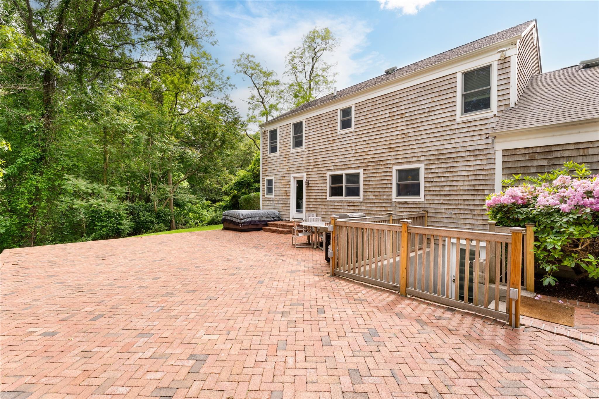 Single Family Laurel  Suffolk County, NY 11792, MLS-872671-25