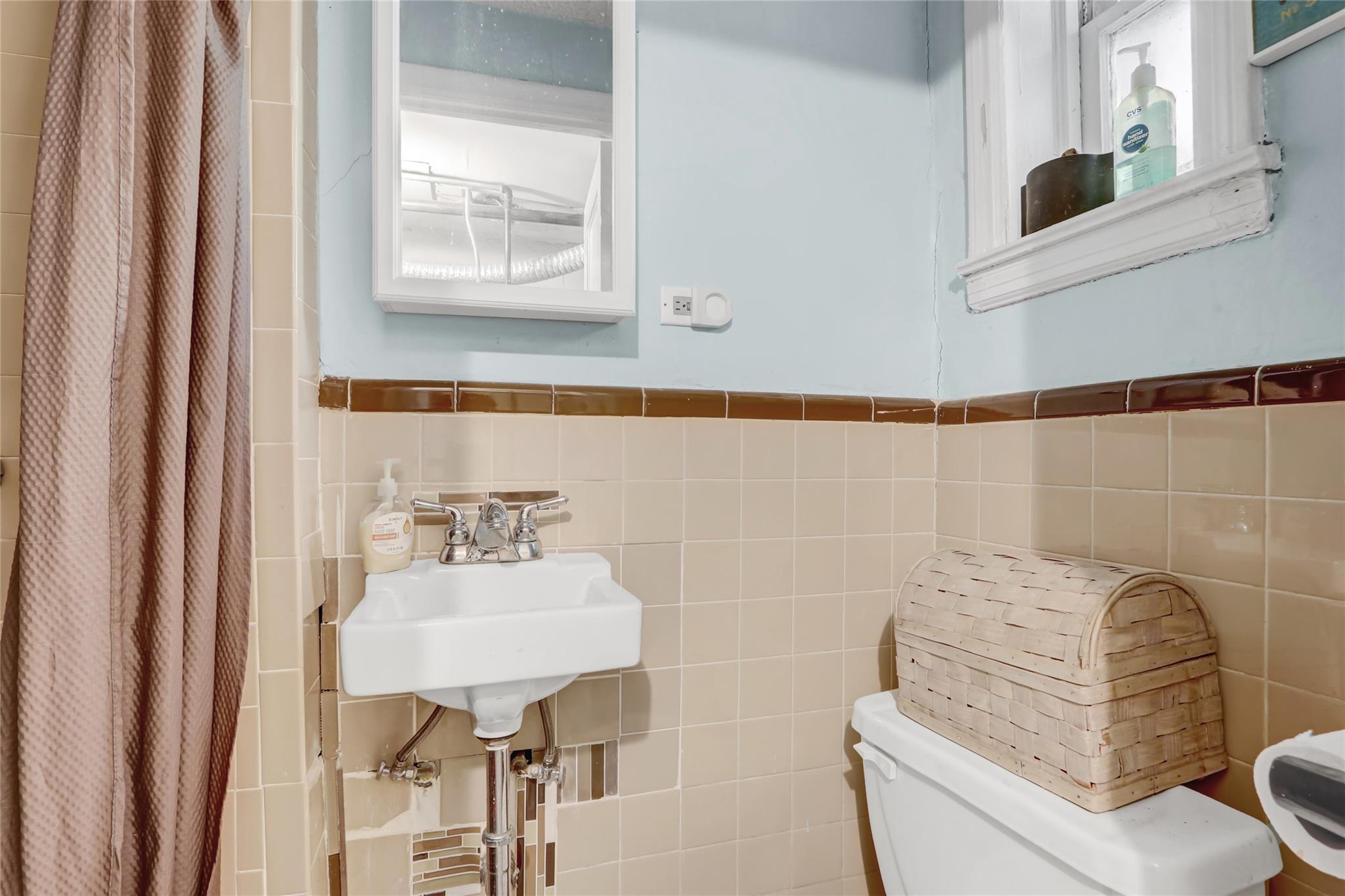 Single Family Bedford  Brooklyn, NY 11229, MLS-872682-13