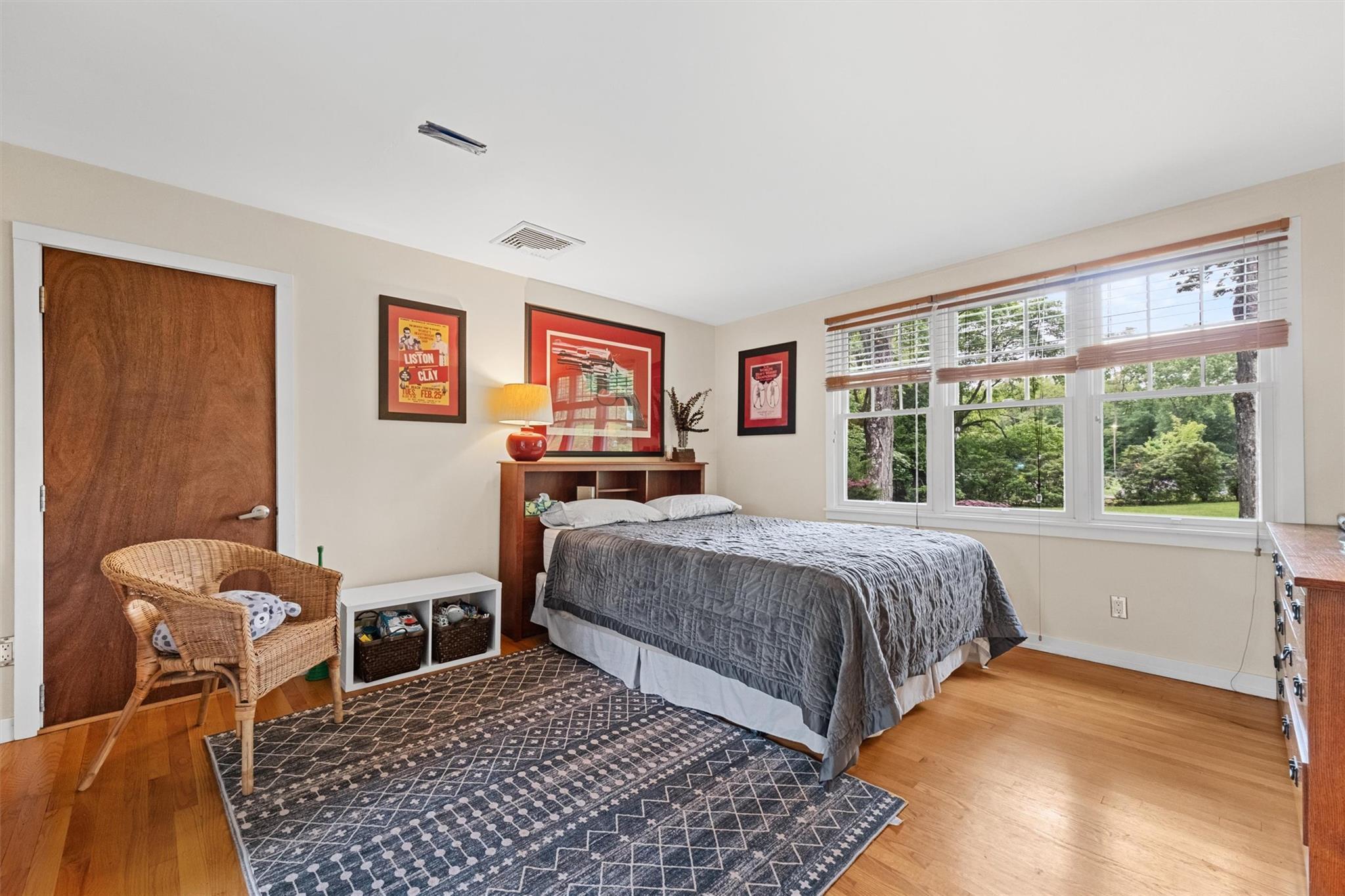 Single Family Hughes  Westchester County, NY 10520, MLS-872686-29