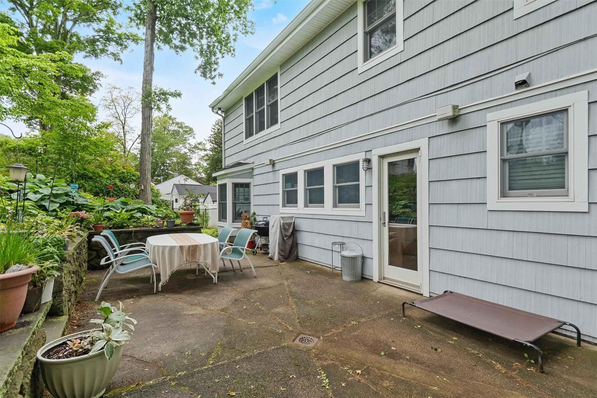 Single Family Hughes  Westchester County, NY 10520, MLS-872686-36
