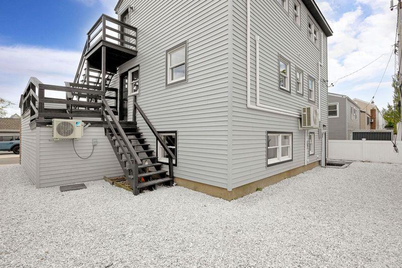 Single Family Vinton  Nassau County, NY 11561, MLS-872692-26