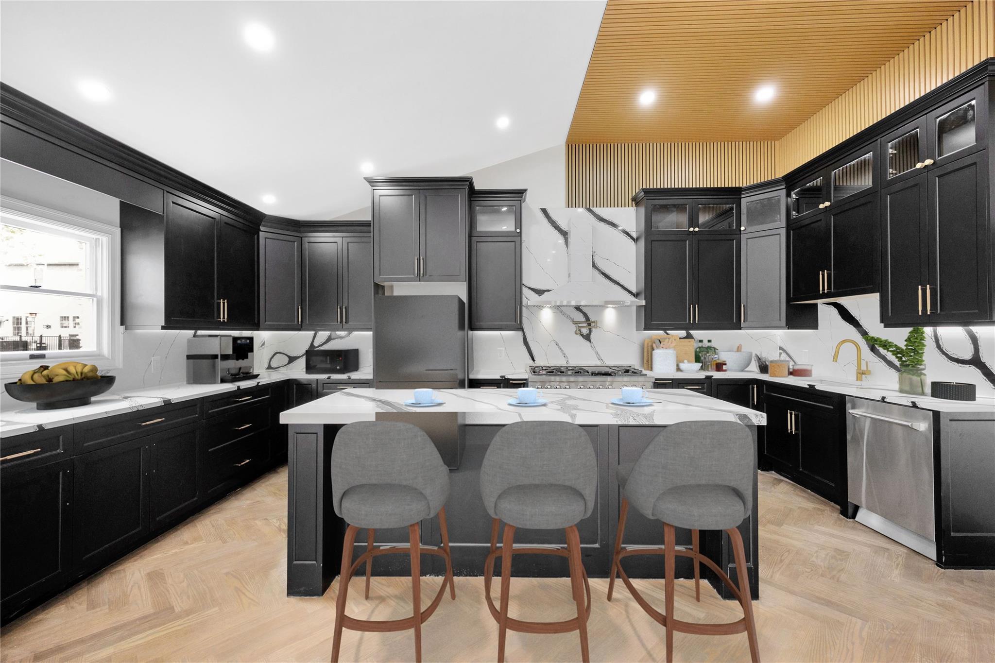 Single Family Vinton  Nassau County, NY 11561, MLS-872692-3