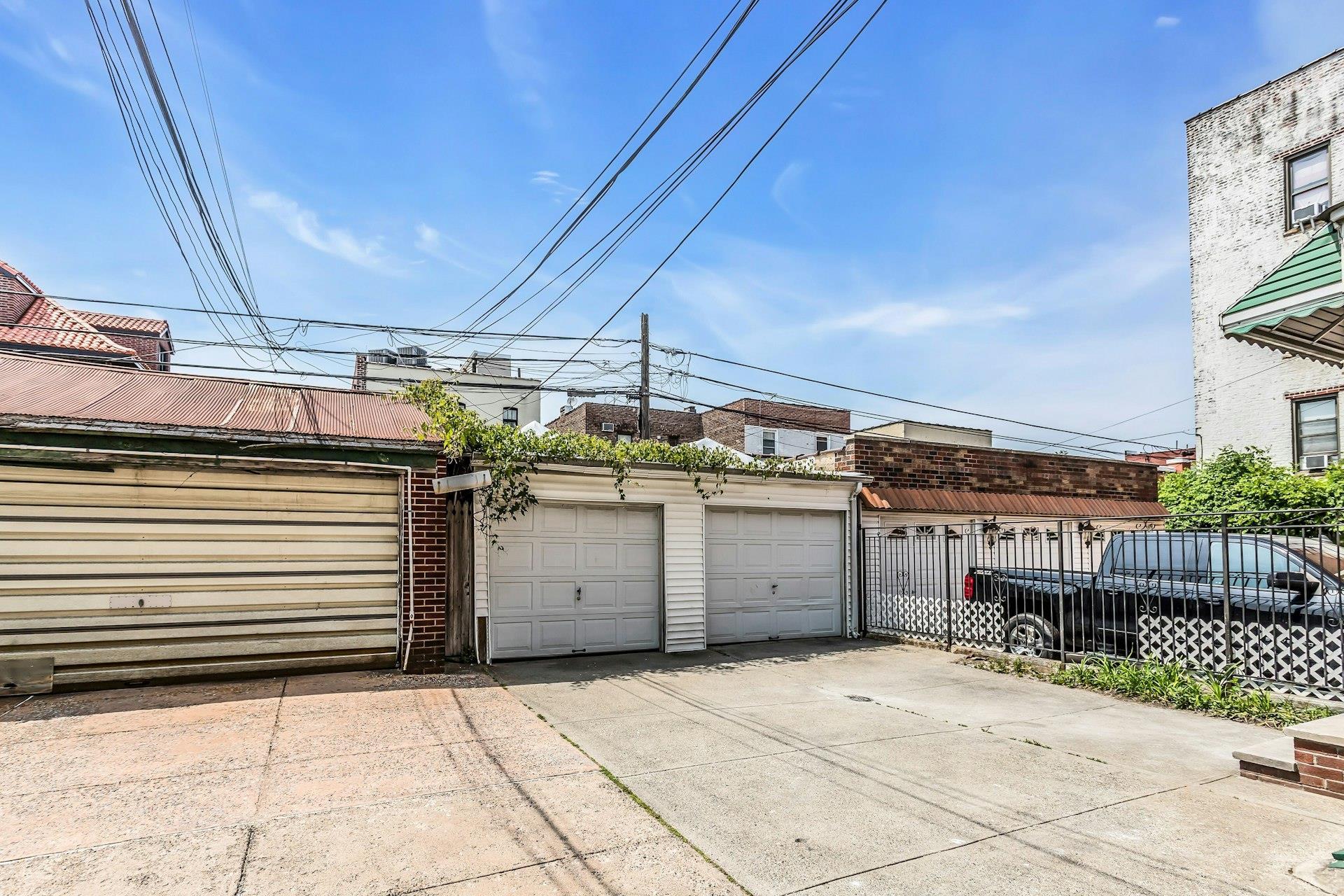 Single Family 42nd  Queens, NY 11103, MLS-872715-26