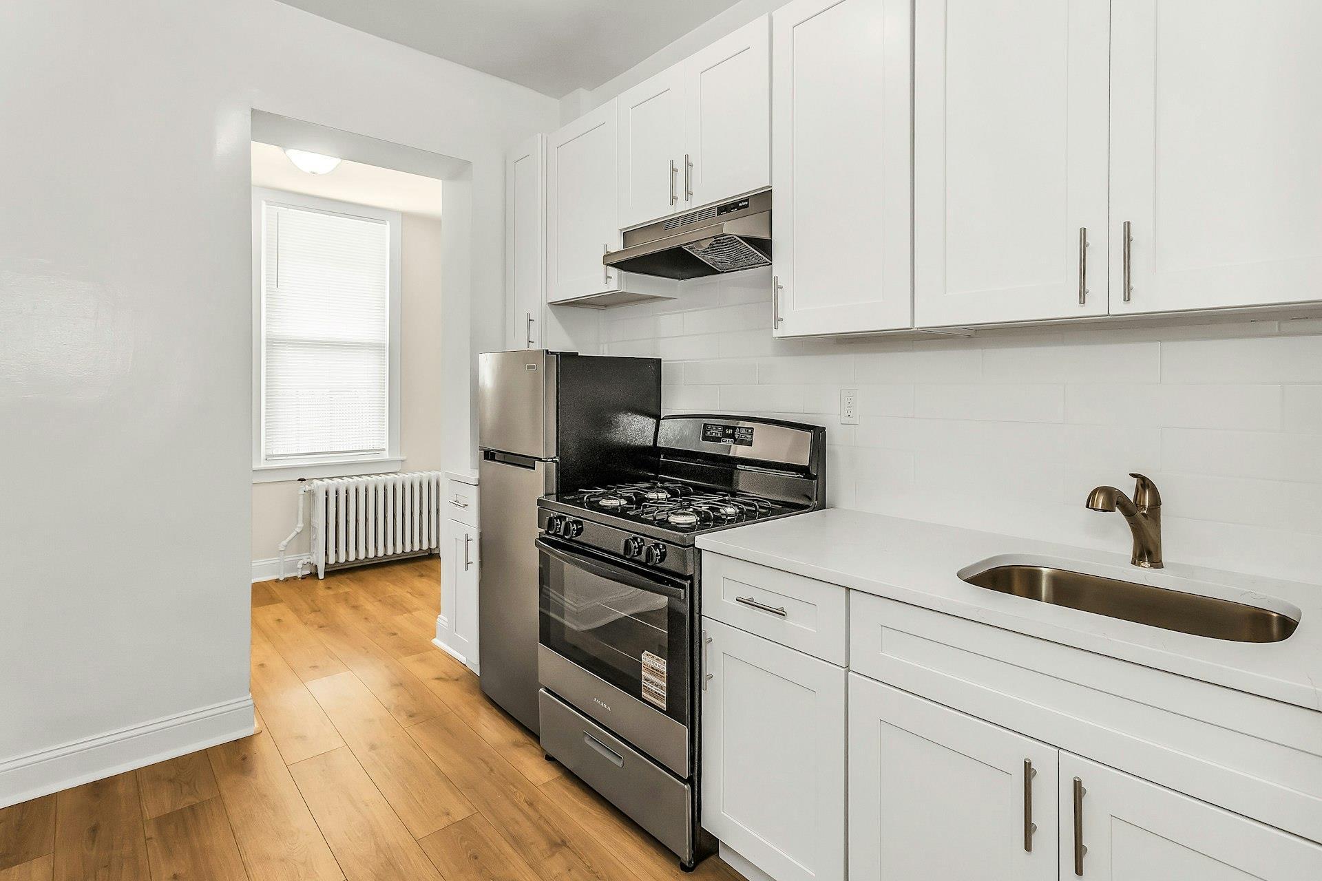 Single Family 42nd  Queens, NY 11103, MLS-872715-8