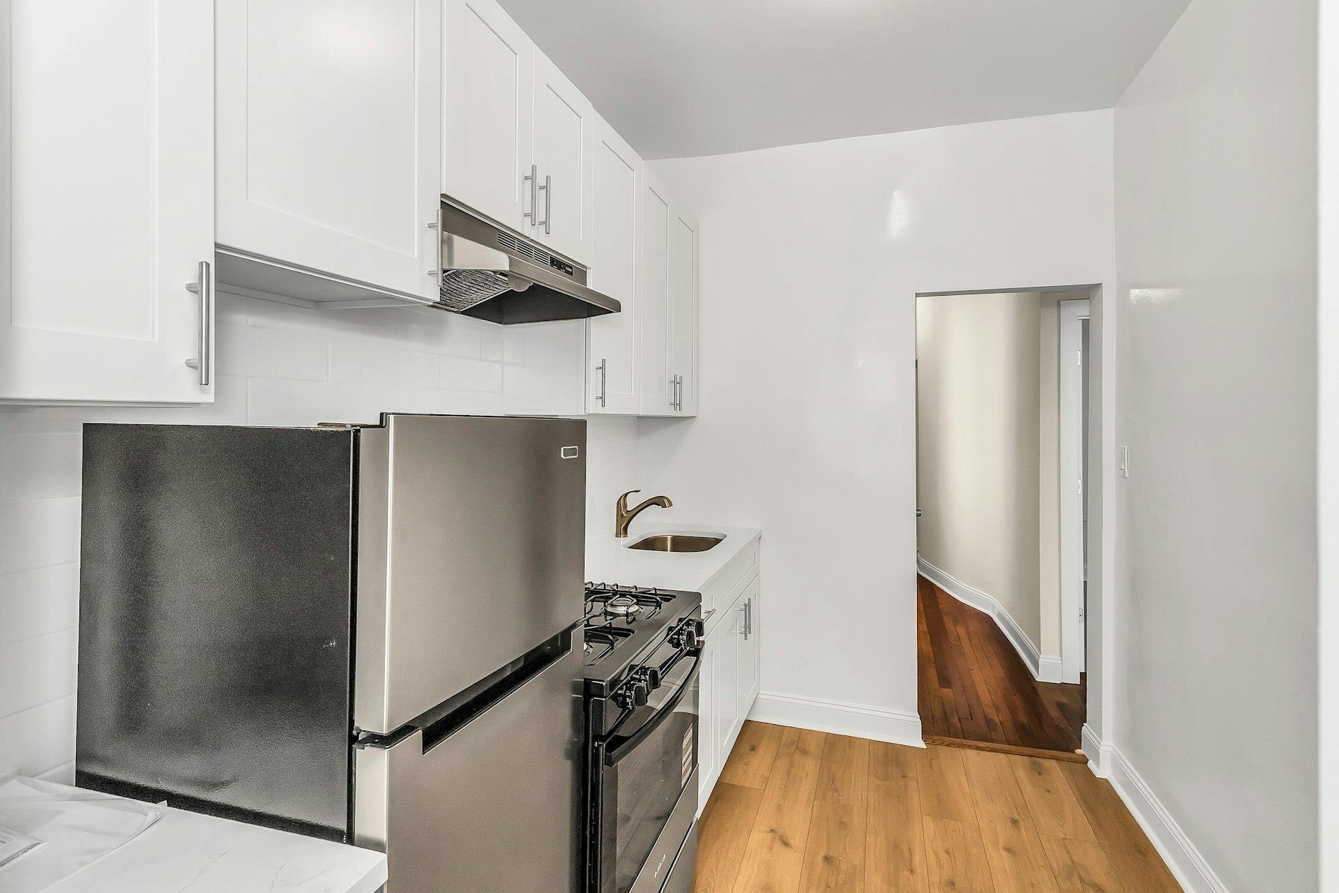 Single Family 42nd  Queens, NY 11103, MLS-872715-9