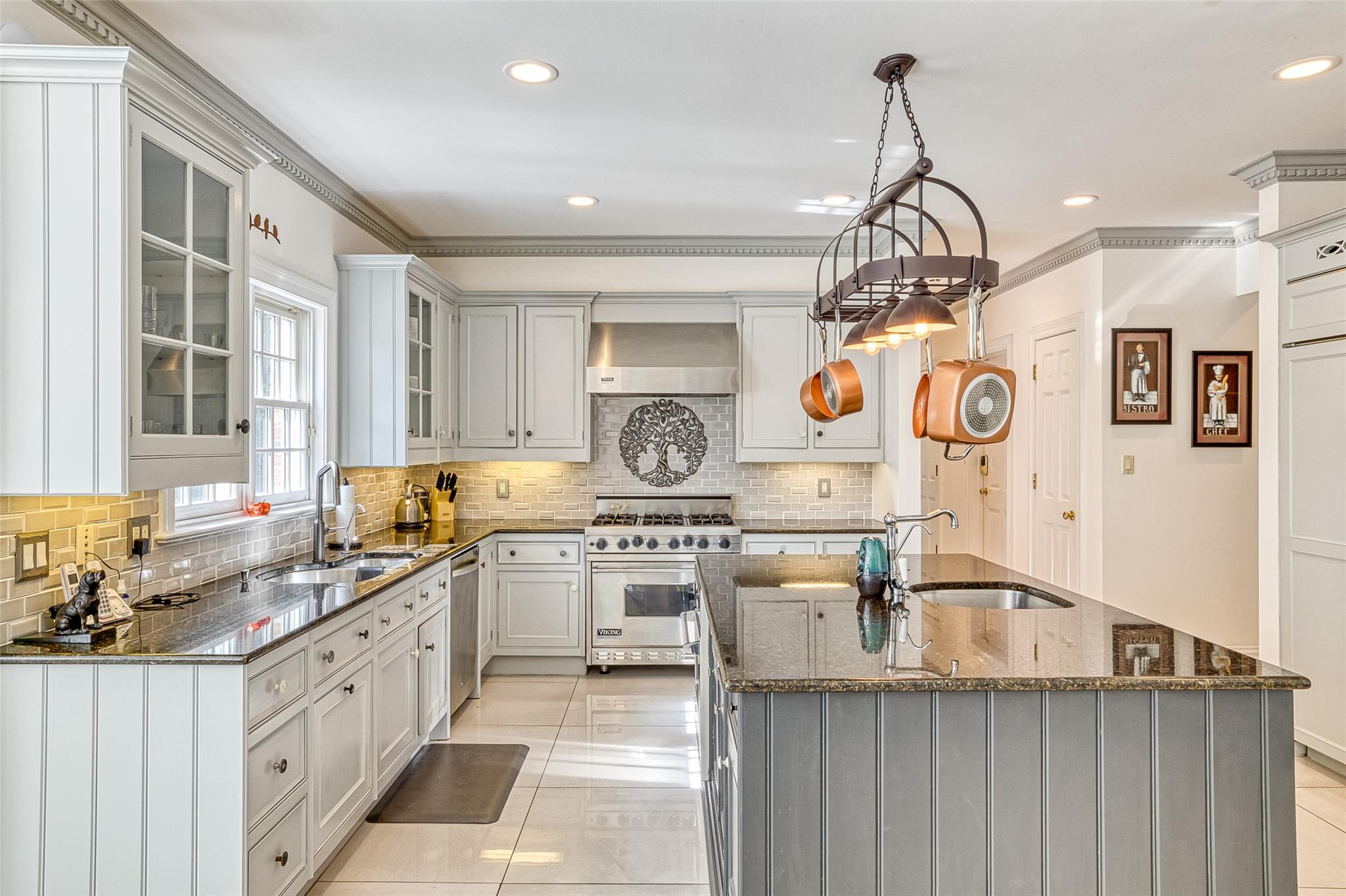 Single Family Stream  Nassau County, NY 11024, MLS-872727-8
