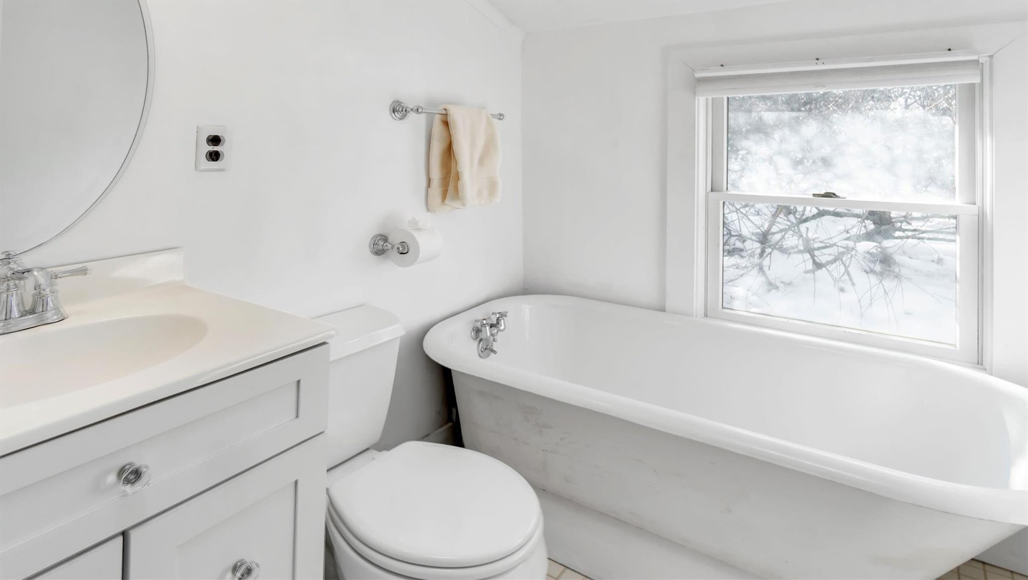 Single Family Dune  Suffolk County, NY 11959, MLS-872734-20