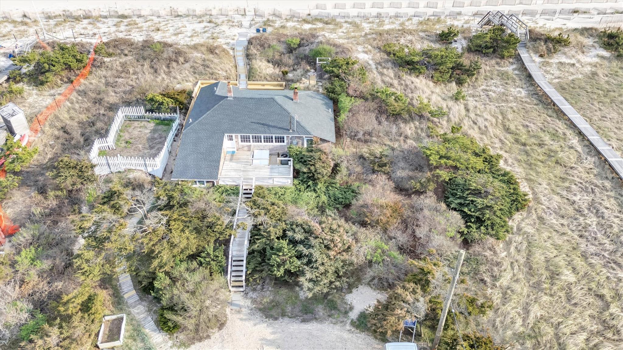 Single Family Dune  Suffolk County, NY 11959, MLS-872734-26