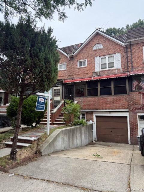 Single Family Alderton  Queens, NY 11374, MLS-872769-22