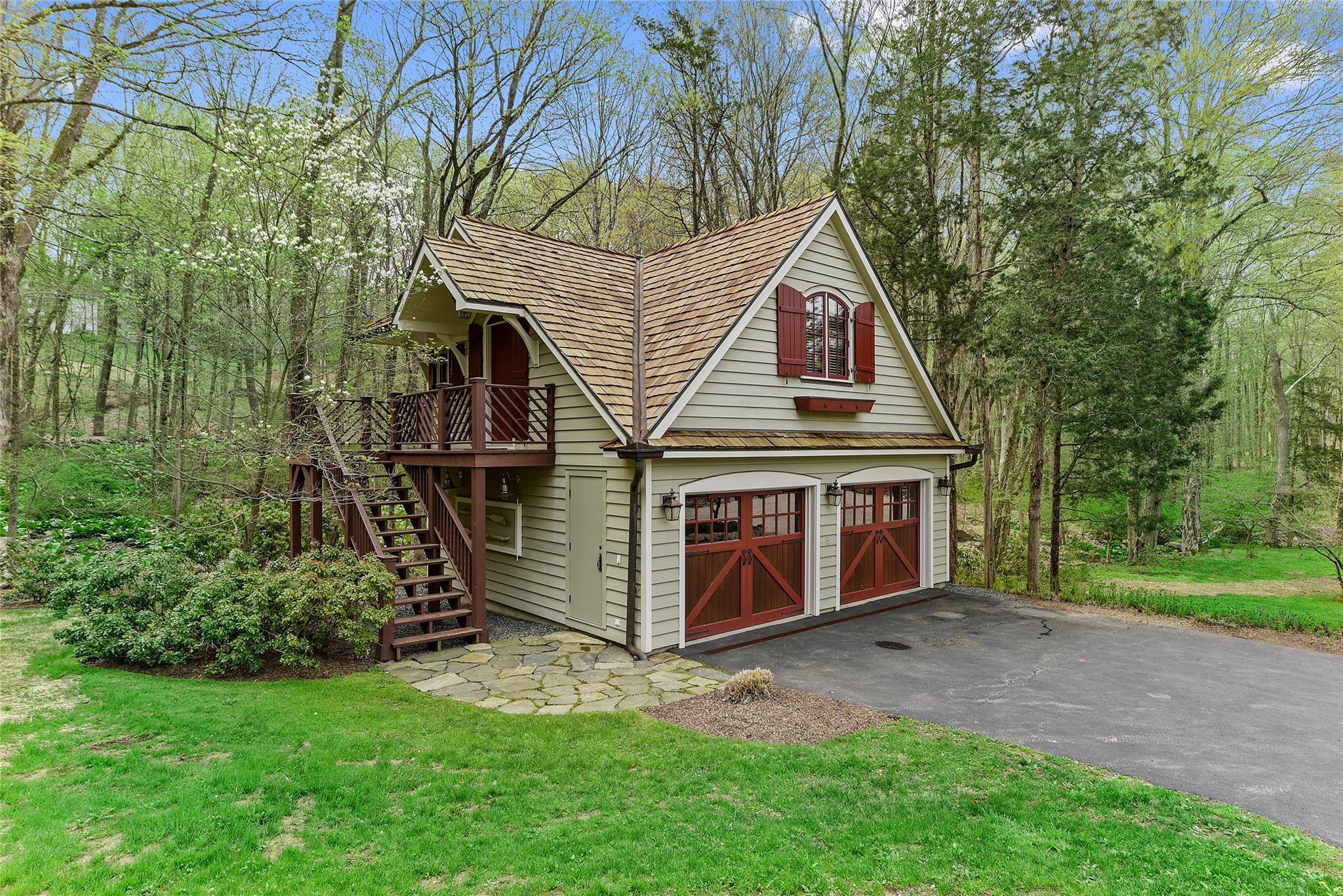 Single Family Old Stone Hill  Westchester County, NY 10576, MLS-872778-25