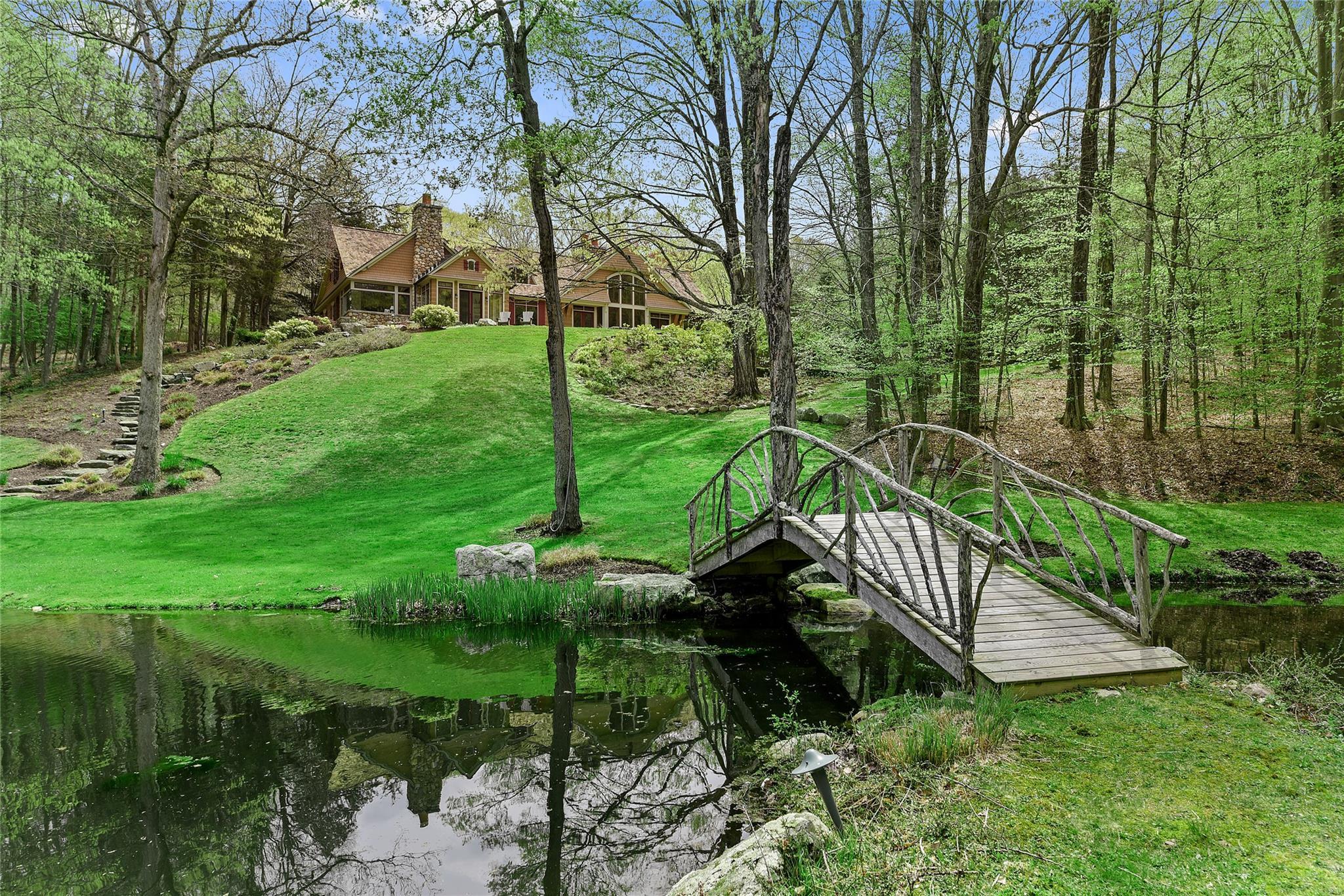 Single Family Old Stone Hill  Westchester County, NY 10576, MLS-872778-3