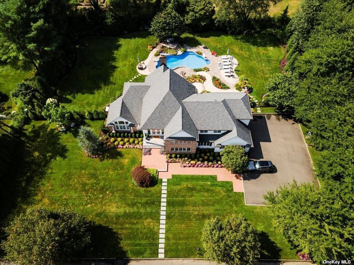 Single Family Landing  Suffolk County, NY 11746, MLS-872783-36