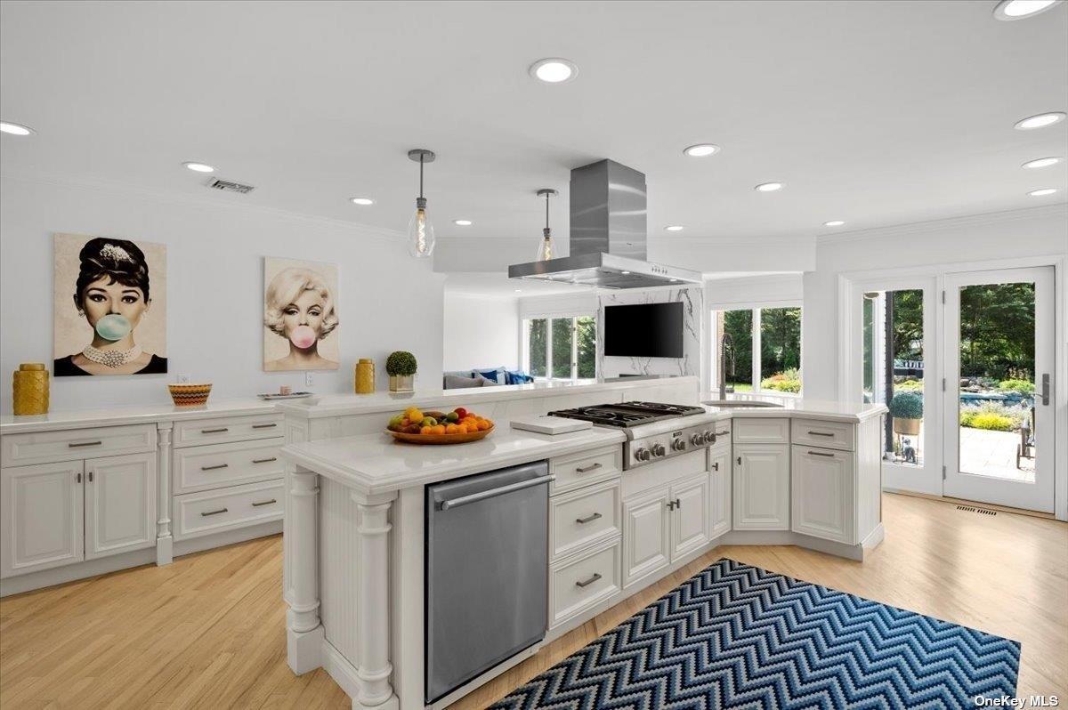 Single Family Landing  Suffolk County, NY 11746, MLS-872783-5