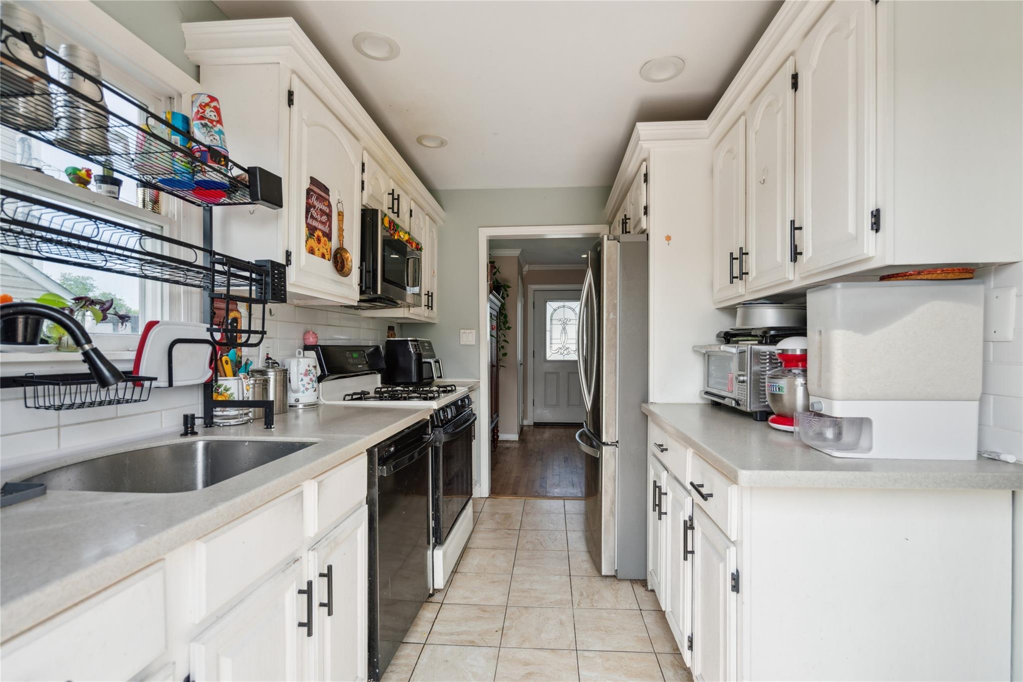 Single Family Ocean Nassau County, NY 11762, MLS-872788-27