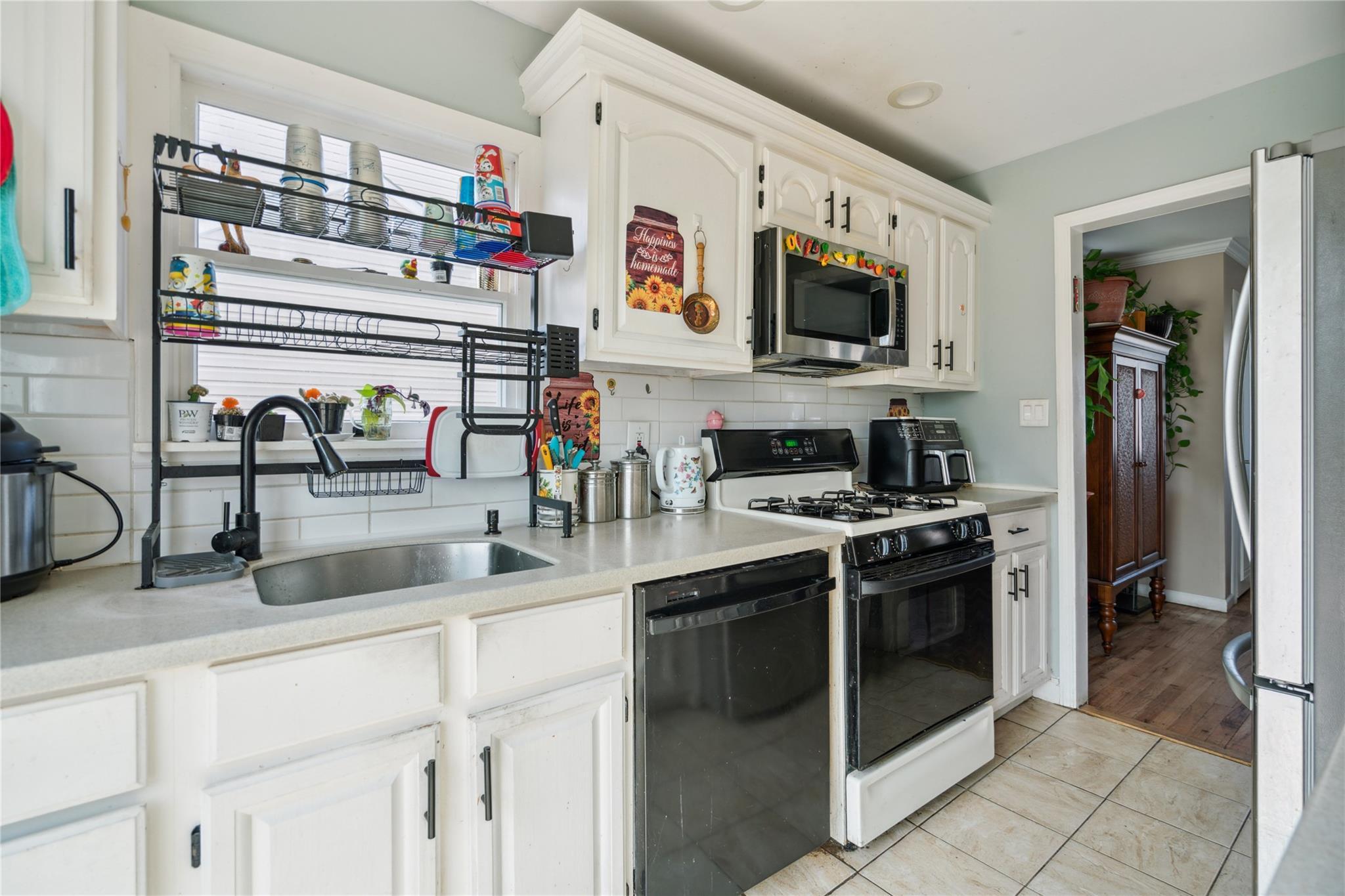 Single Family Ocean Nassau County, NY 11762, MLS-872788-28