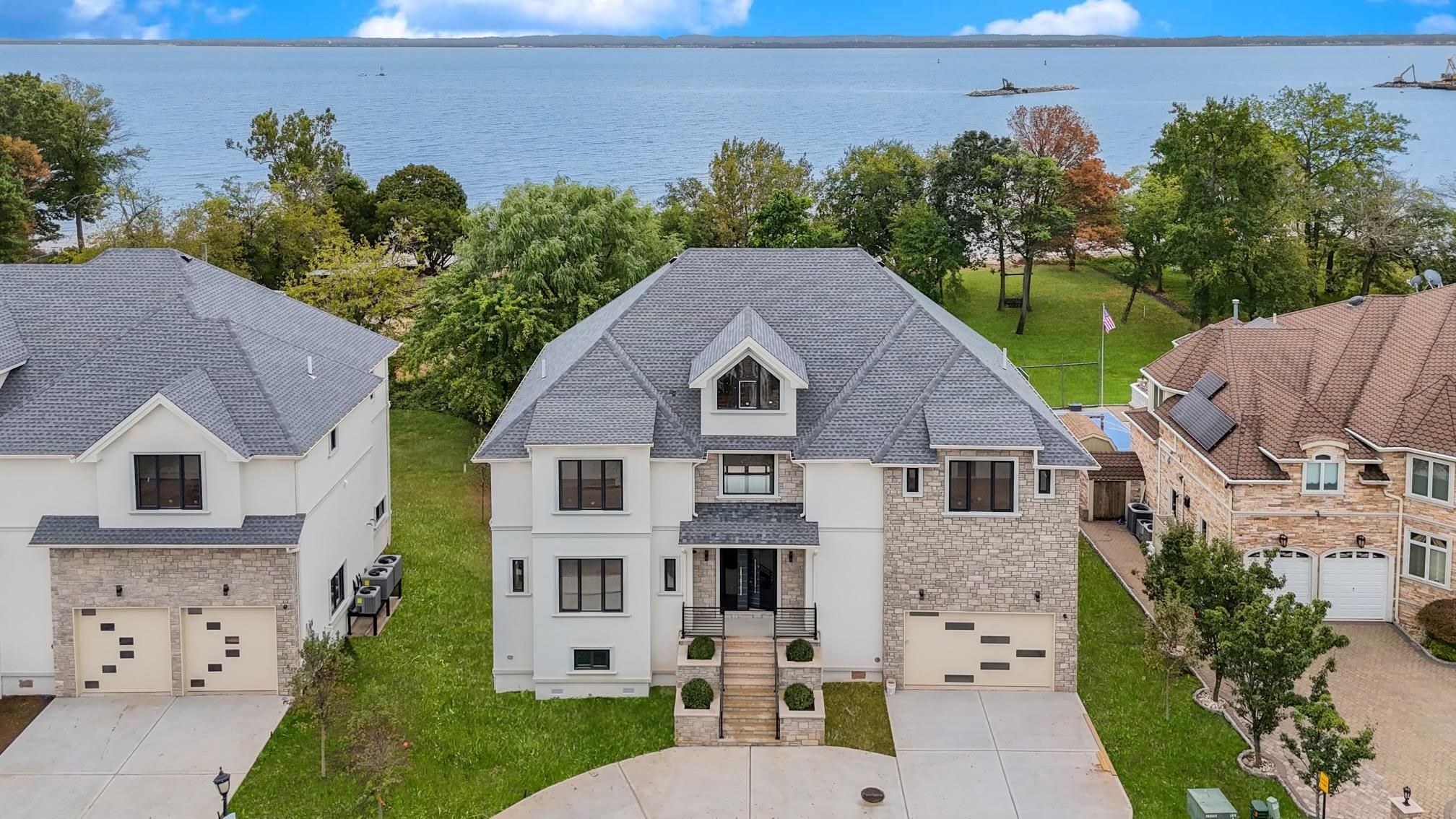 Single Family Ottavio  Staten Island, NY 10307, MLS-872803-2