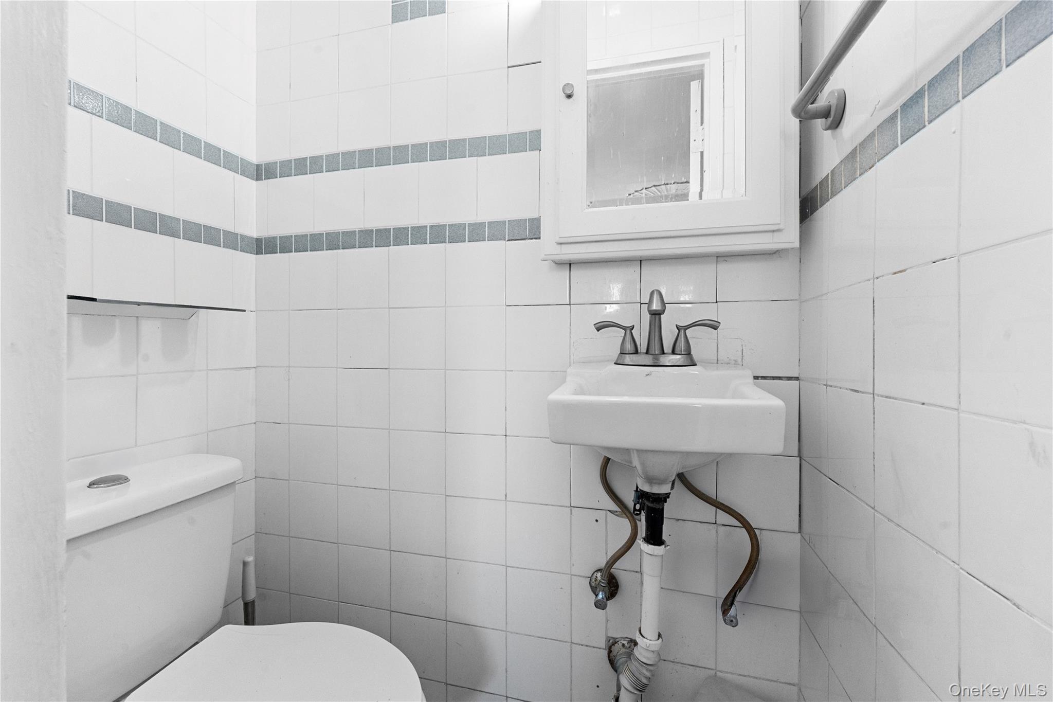 Single Family Paerdegat 1st  Brooklyn, NY 11236, MLS-872813-15