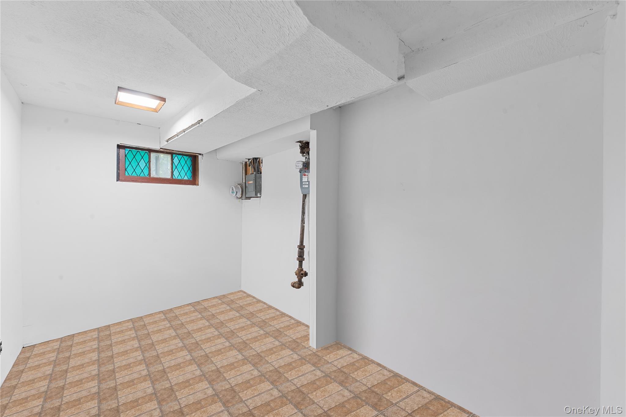 Single Family Paerdegat 1st  Brooklyn, NY 11236, MLS-872813-19