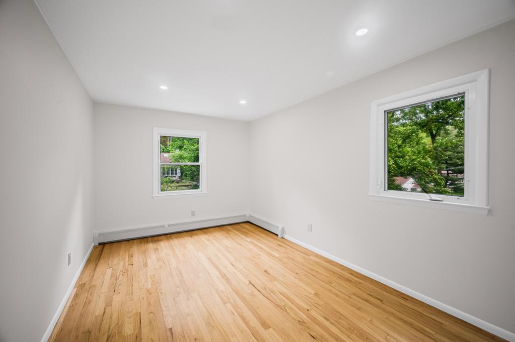Single Family Ravine  Nassau County, NY 11023, MLS-872819-14