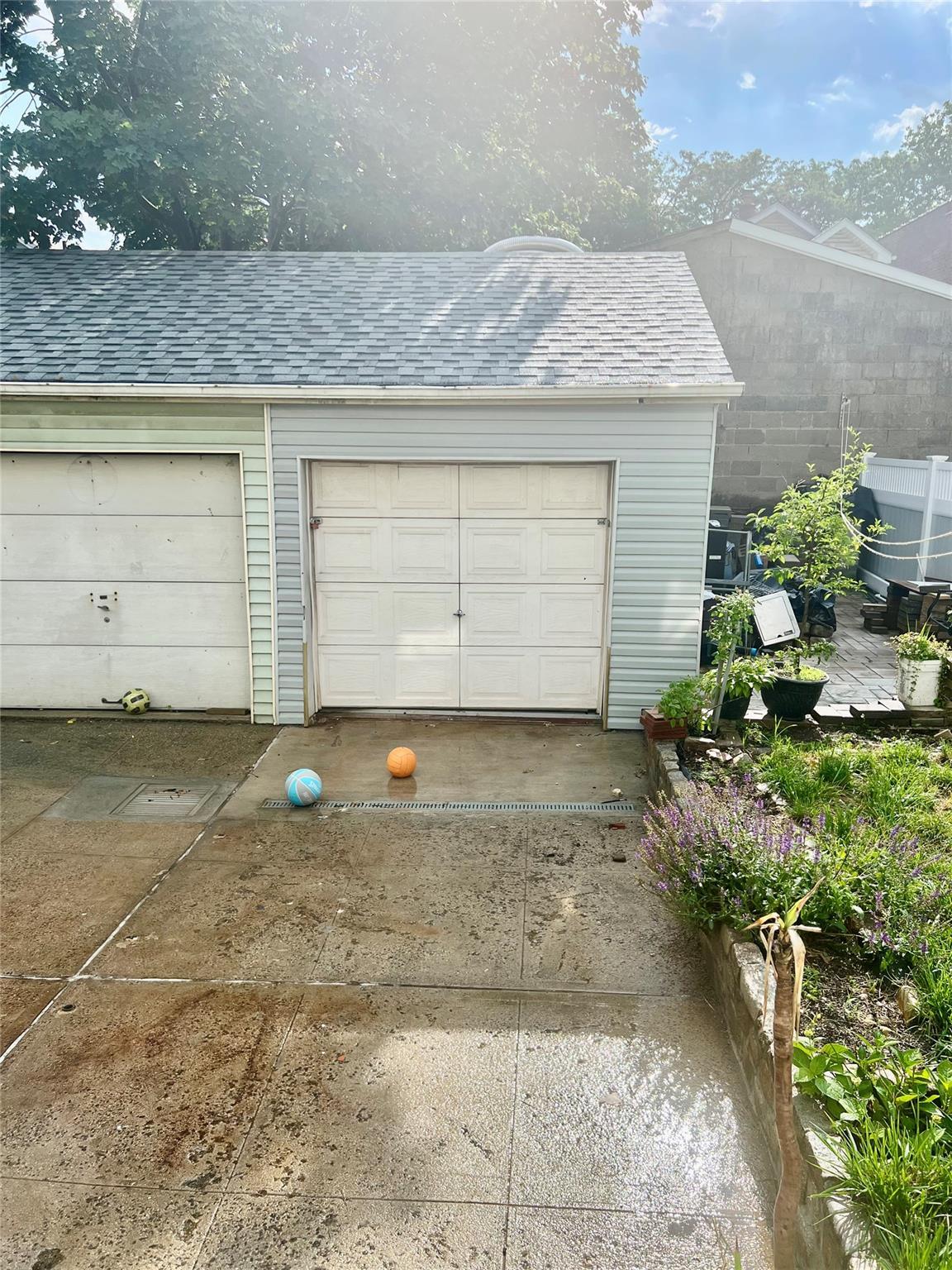 Single Family 74  Queens, NY 11370, MLS-872838-20