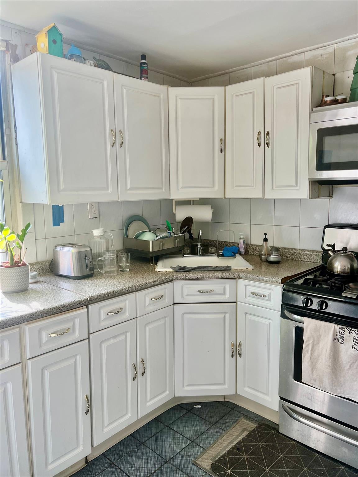 Single Family 74  Queens, NY 11370, MLS-872838-9