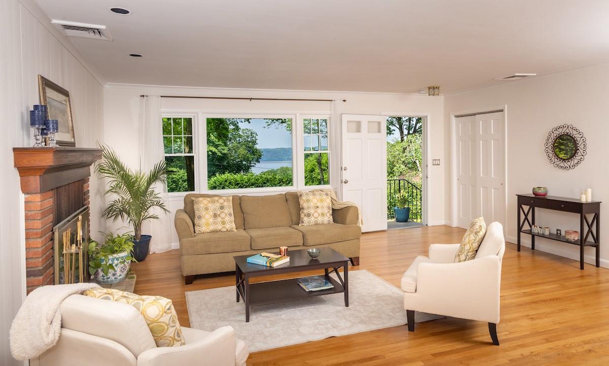 Single Family Rayson  Westchester County, NY 10522, MLS-872846-4