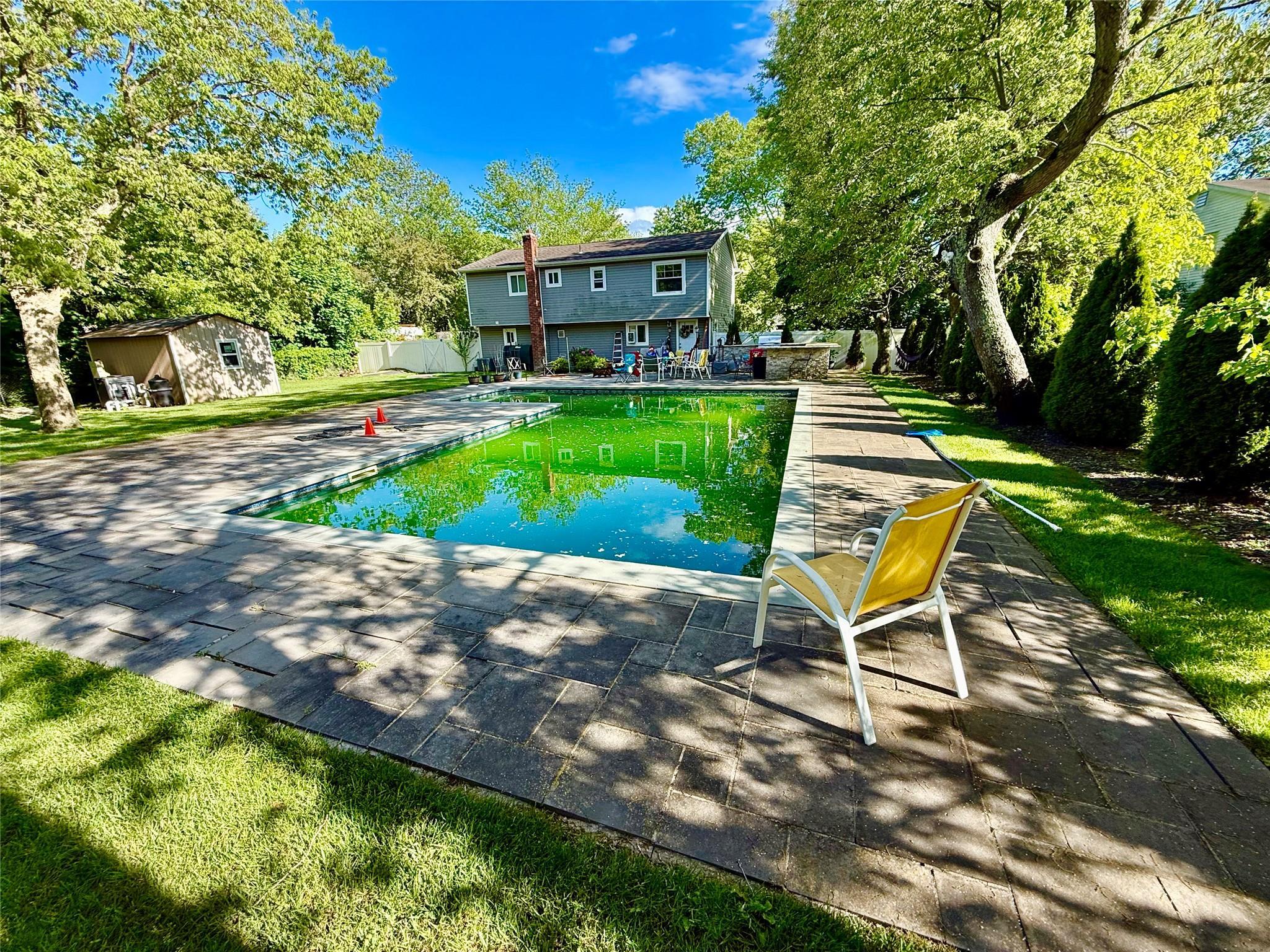 Single Family Sea Cliff  Suffolk County, NY 11752, MLS-872888-12
