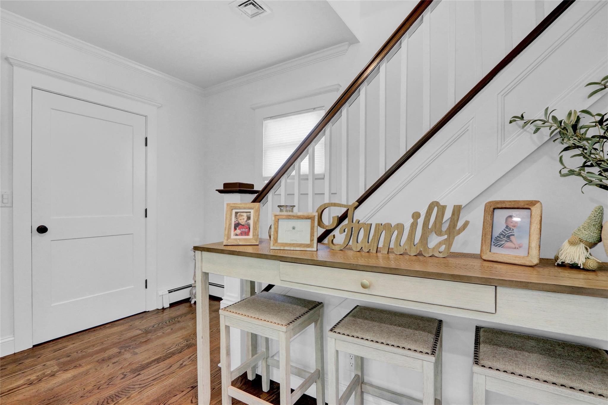 Single Family Foster  Suffolk County, NY 11782, MLS-872923-14