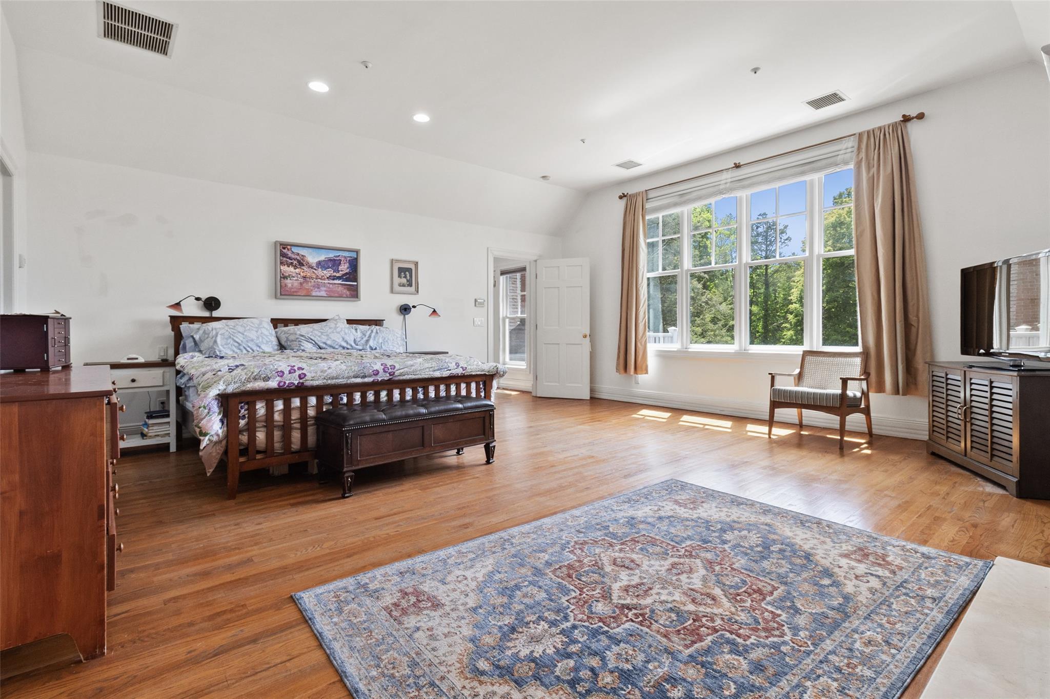 Single Family Carolyn  Westchester County, NY 10514, MLS-872931-22
