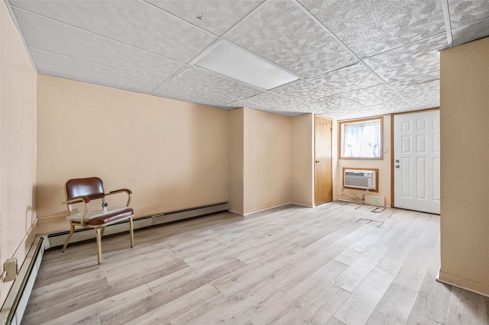 Single Family Mahan  Bronx, NY 10461, MLS-872936-17