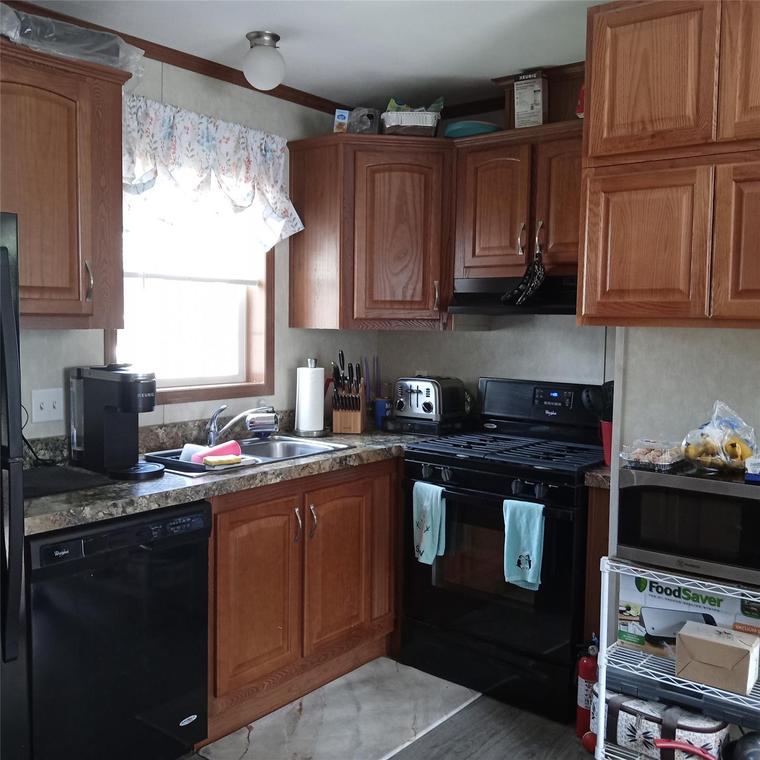 Single Family Dogwood  Suffolk County, NY 11901, MLS-872960-23
