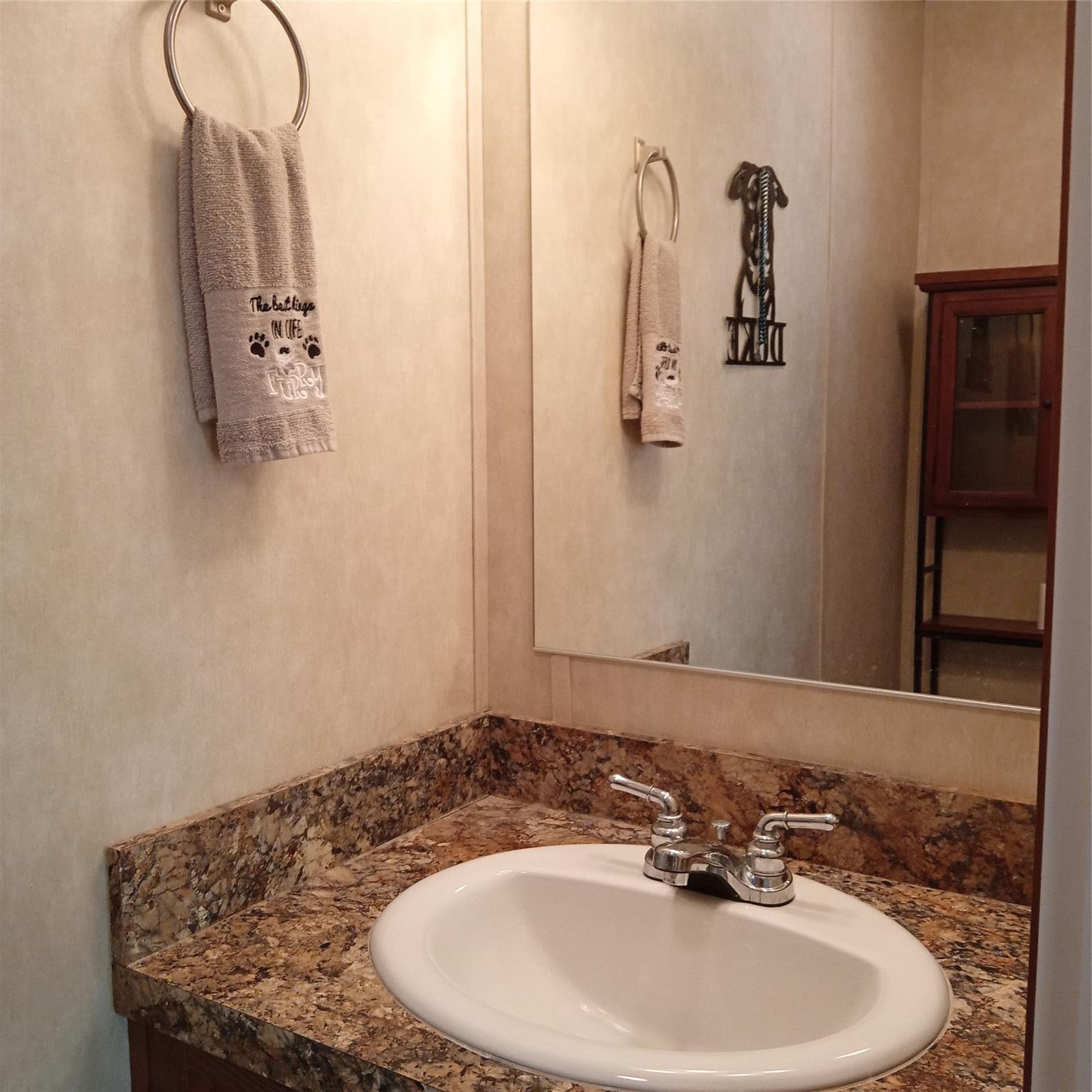 Single Family Dogwood  Suffolk County, NY 11901, MLS-872960-25