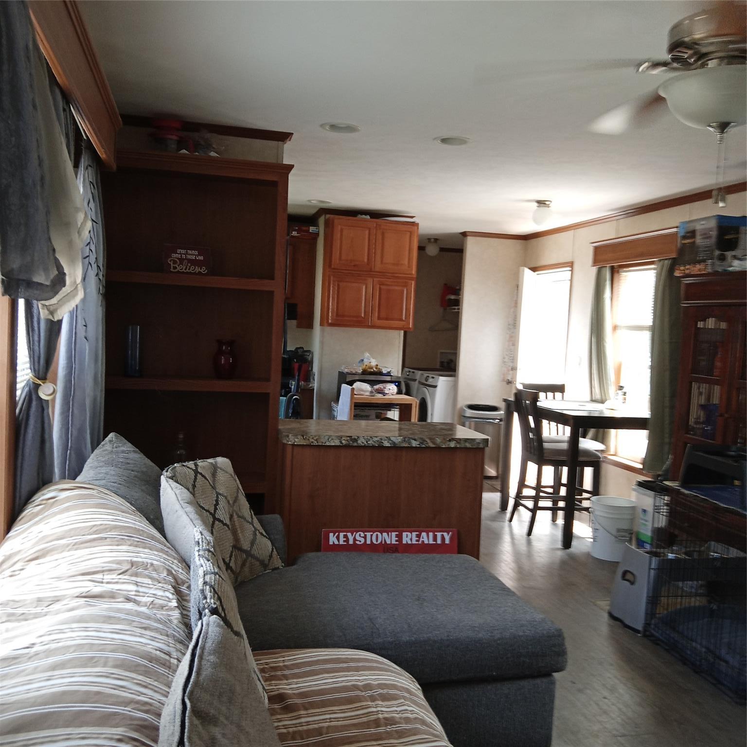 Single Family Dogwood  Suffolk County, NY 11901, MLS-872960-34