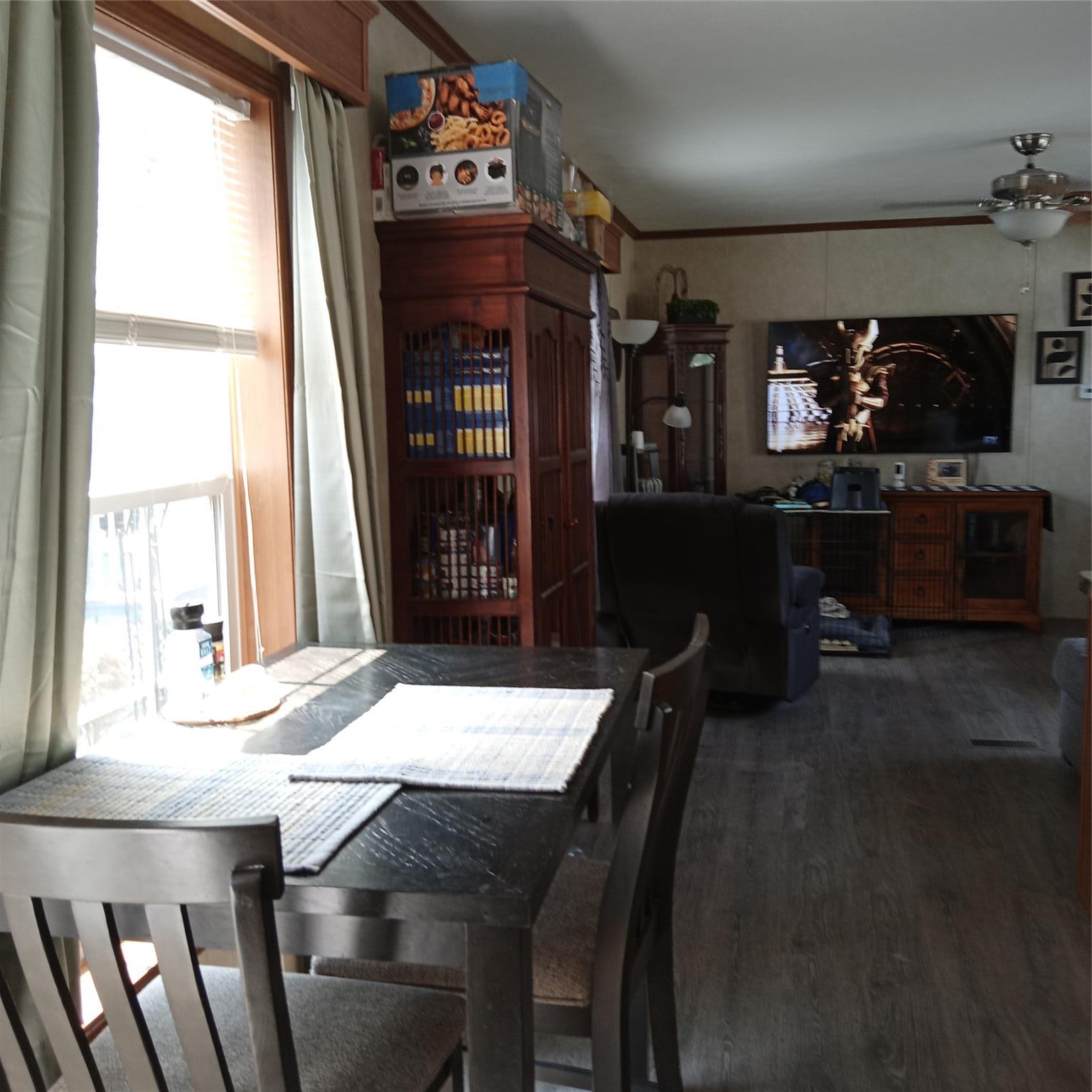 Single Family Dogwood  Suffolk County, NY 11901, MLS-872960-35