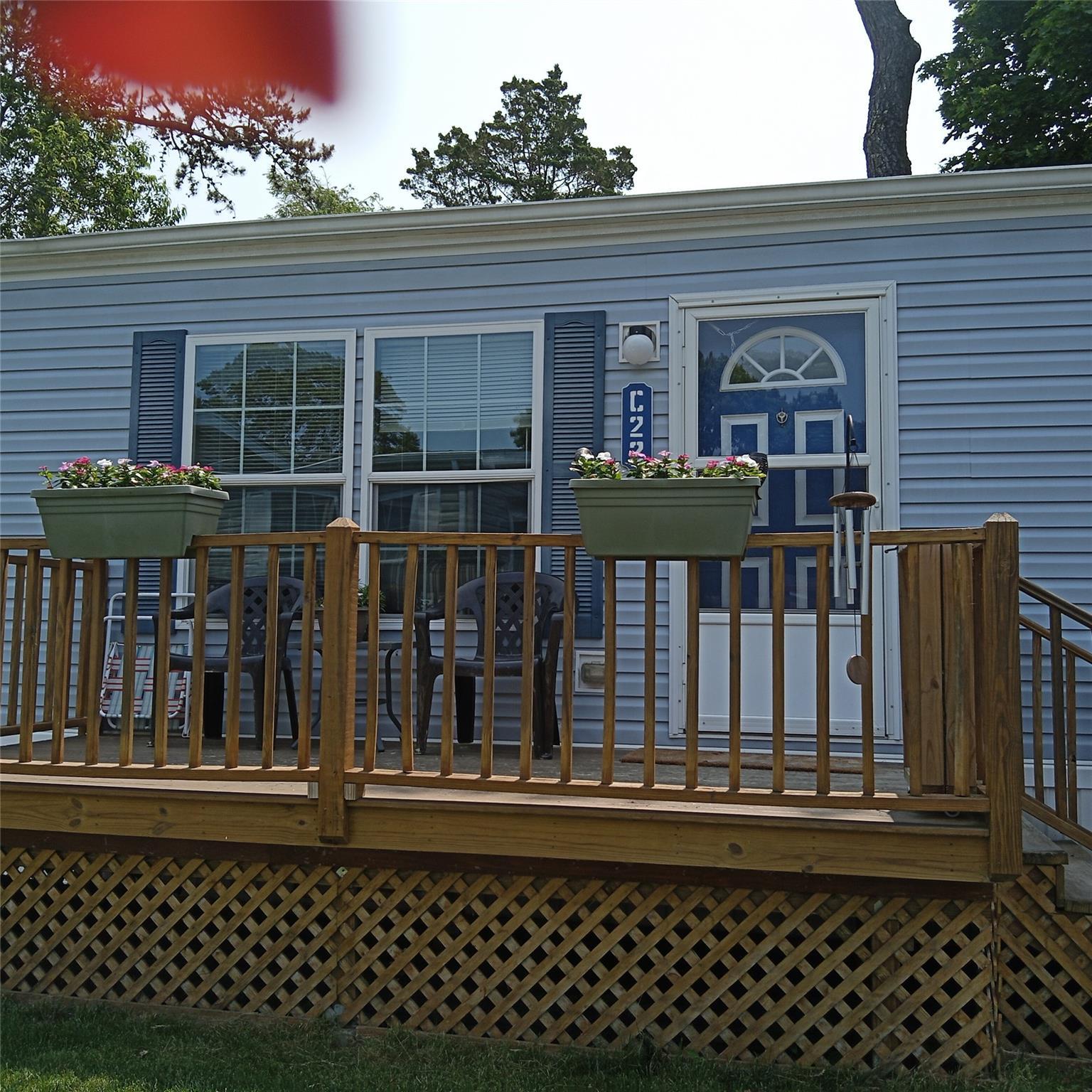 Single Family Dogwood  Suffolk County, NY 11901, MLS-872960-8
